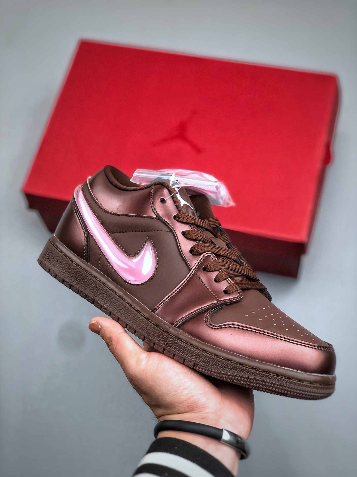 _dxE9ssgo41wYMqVEWAqeDooU2_7jUPCkHtBrWNA