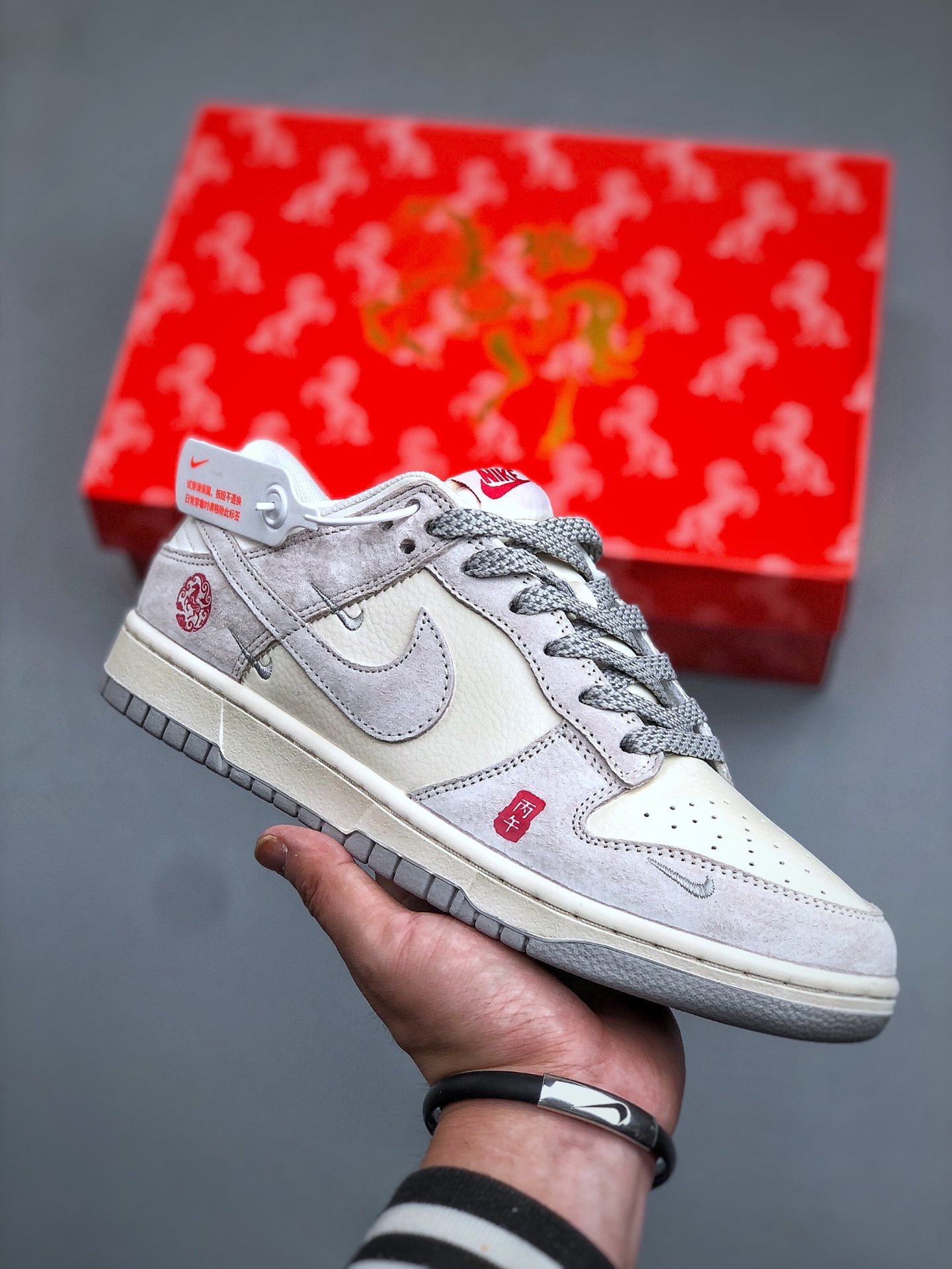 _d8e9stt6A2cmkfYfMA8QRW6kfRZ10Nt36KomJsg