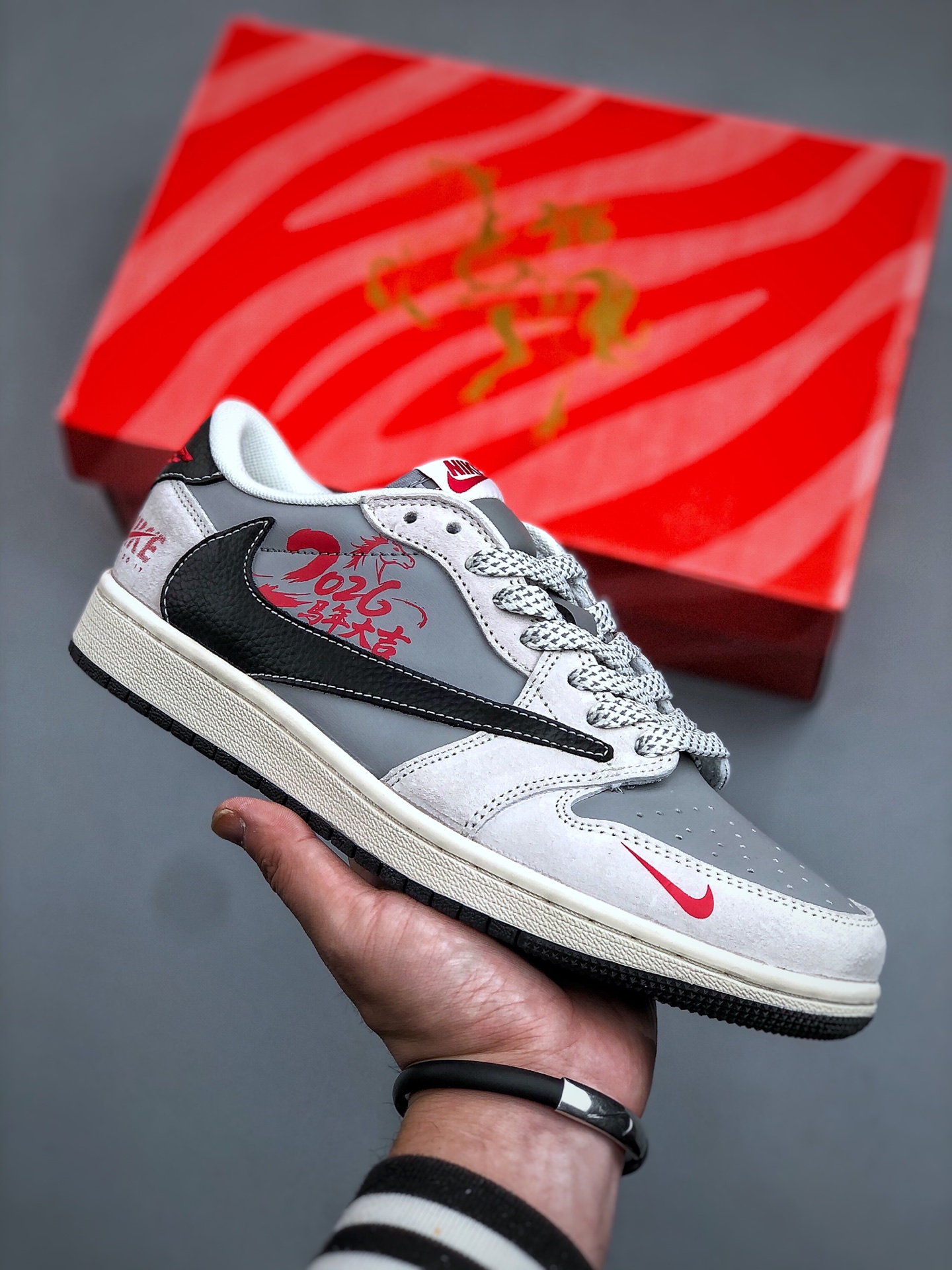 _ddx9sjN-8Kasg-tZ6J6f5WGqqcOR5jEWomC_RvA