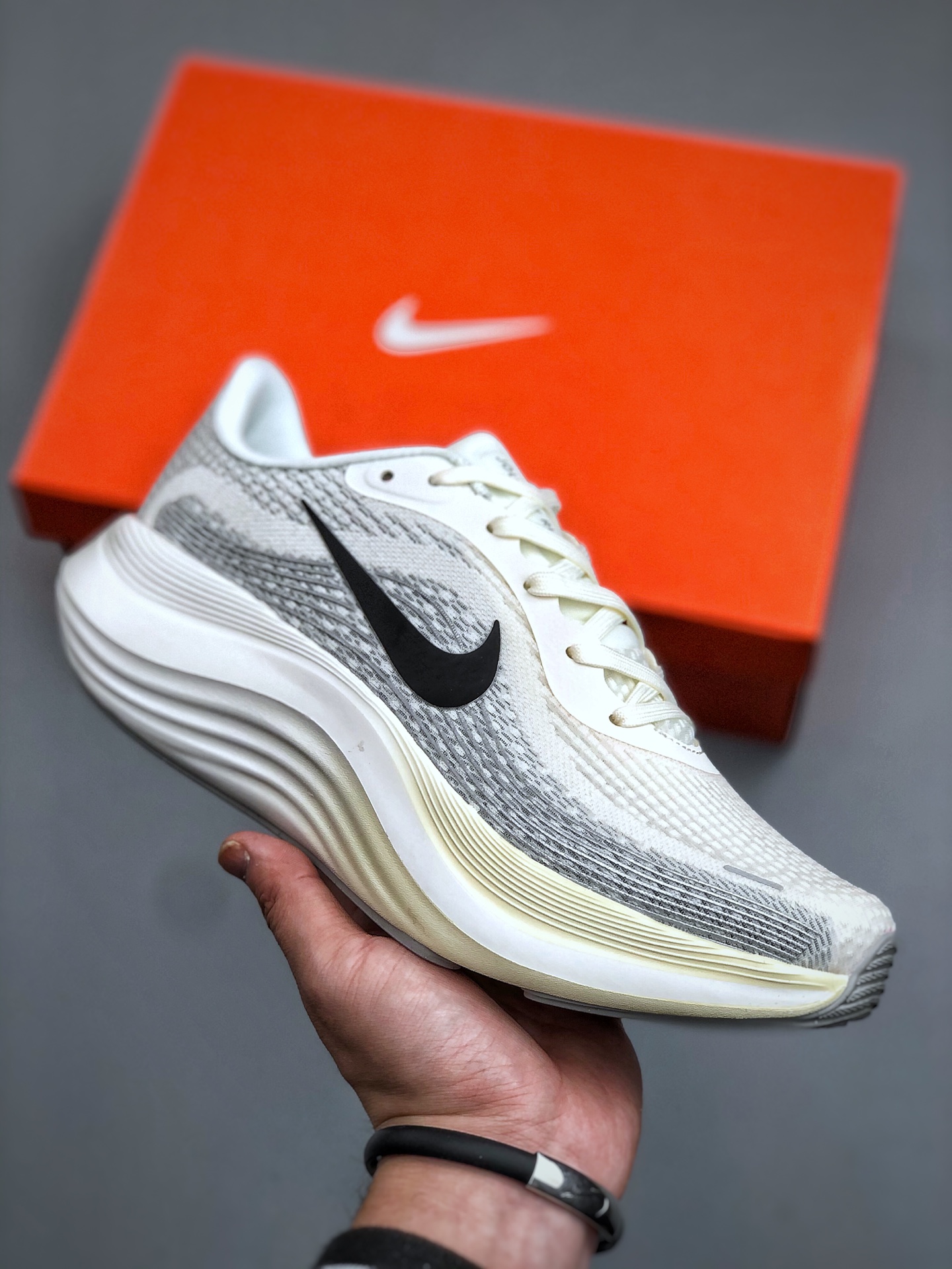 _doc9seWO1mOcUgL1qGhcv29VzfhDN8I2LXEGWqg