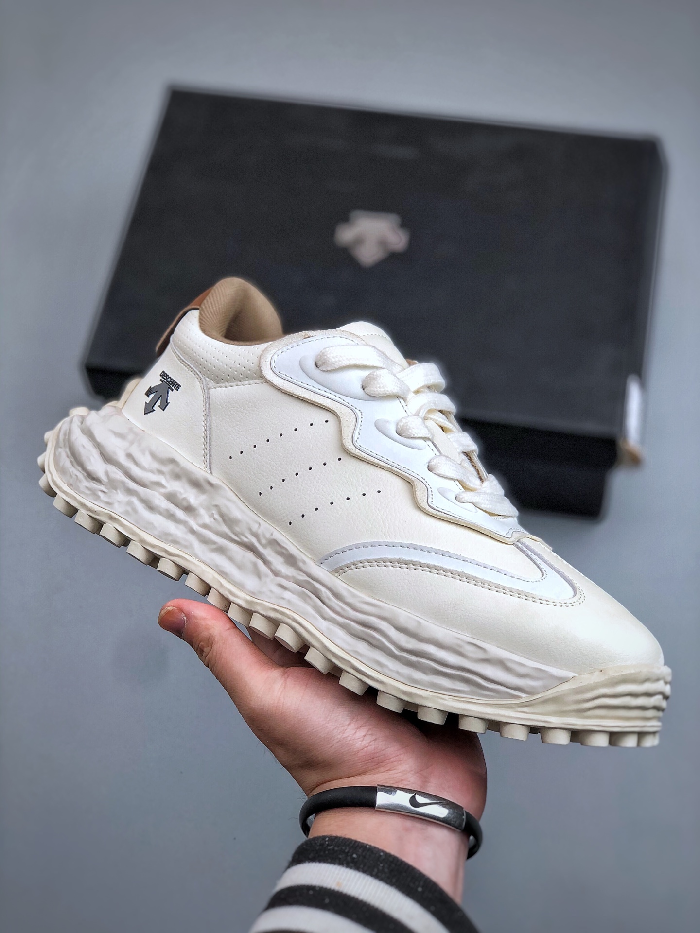 _dk_9sM7jXWVCRT4-BFZk3d7x5g_YMAq5mBJJQ7Q