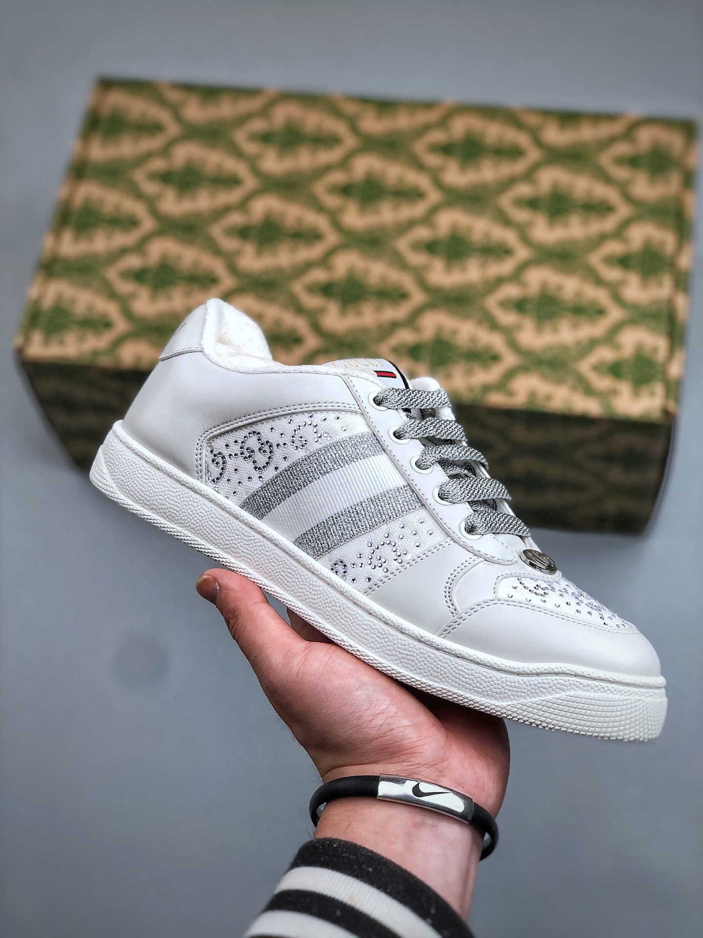 _dts9sjyF41FCGlIQHKW0Nb-2-sh6W4q0pWw82Bg