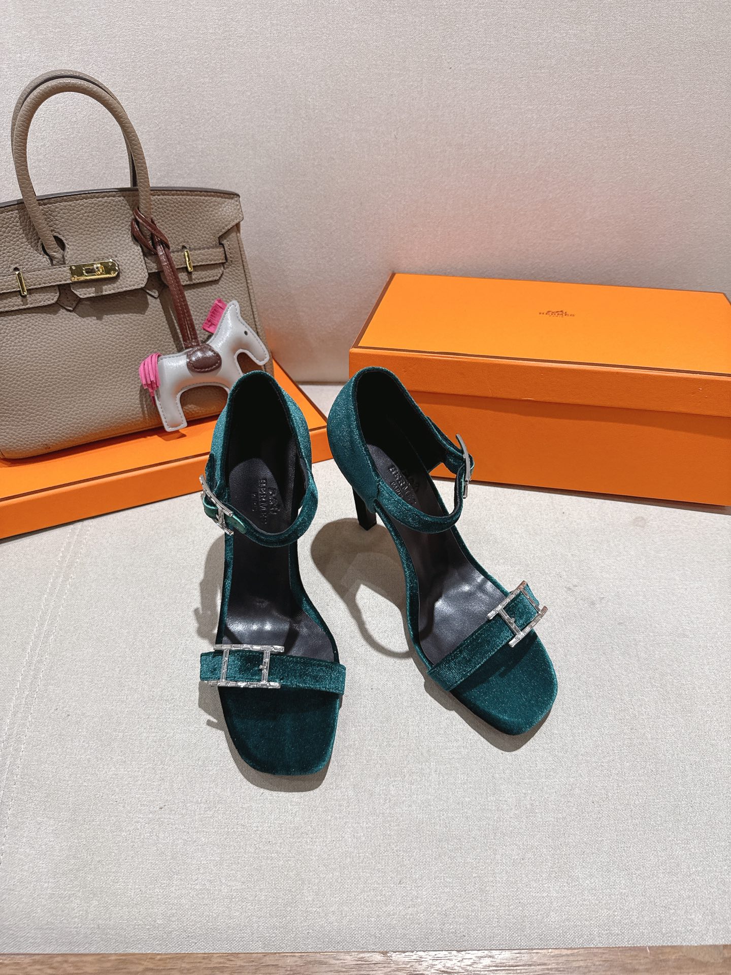 NO:255419,10.5cm Hermes Judy 105 high heel sandals——————————————————————————————————————————————————————————————————————————————————————————————————————————————————————————————————————————————————————————————————————————————————————————————————————————————————————————————————————————————————————————————————————————————————————————————————————————————————————————————————————————————————————————————————————————————————————————————————————————————————————————————————————————————————————————————————————————————————————————————————————————1986090910.5cm Hermes 爱马仕 Judy 105高跟凉鞋———————————时尚又百搭 搭配Hapi鞋扣 超级舒服 每个细节都做到极致 搭配同色调标志性纯鞋扣 设计简约流畅 打造时尚柔美造型 原版小牛皮原版1:1独家私模鞋跟/原版真皮大底  跟高:10.5cm 7cm 4.5cm 三个跟高 SIZE34-43（34.40.41.42.43定制不退不换）,凉鞋,hermes,hermes,sandals,cowhide,Leather soles,Women's Shoes