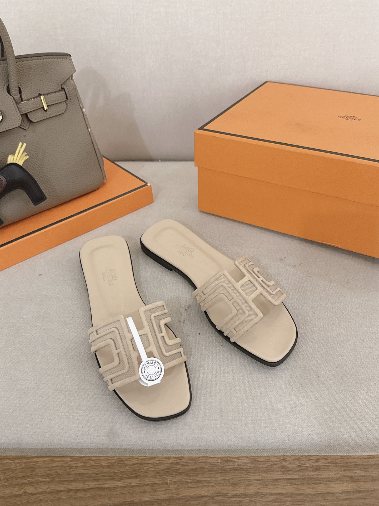 Hermes Slides