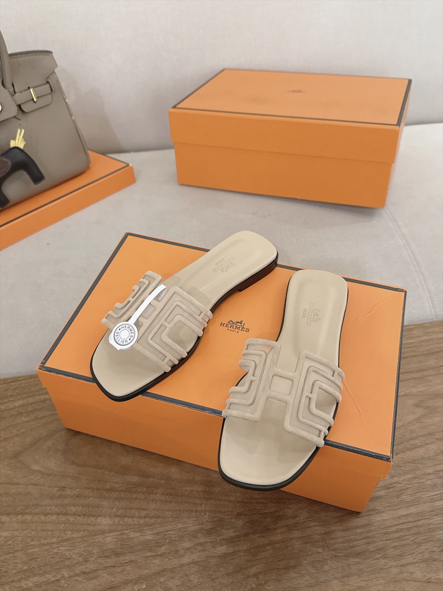 Hermes Slides