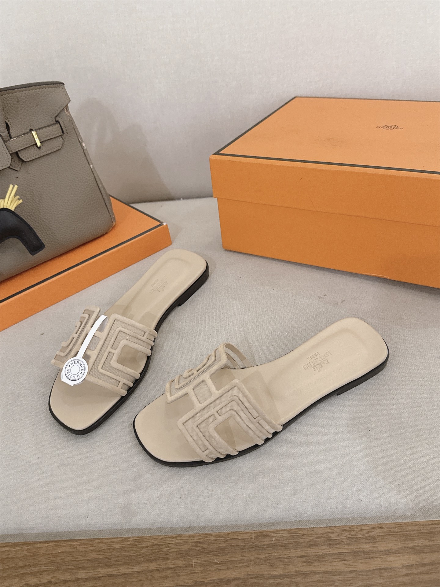 Hermes Slides