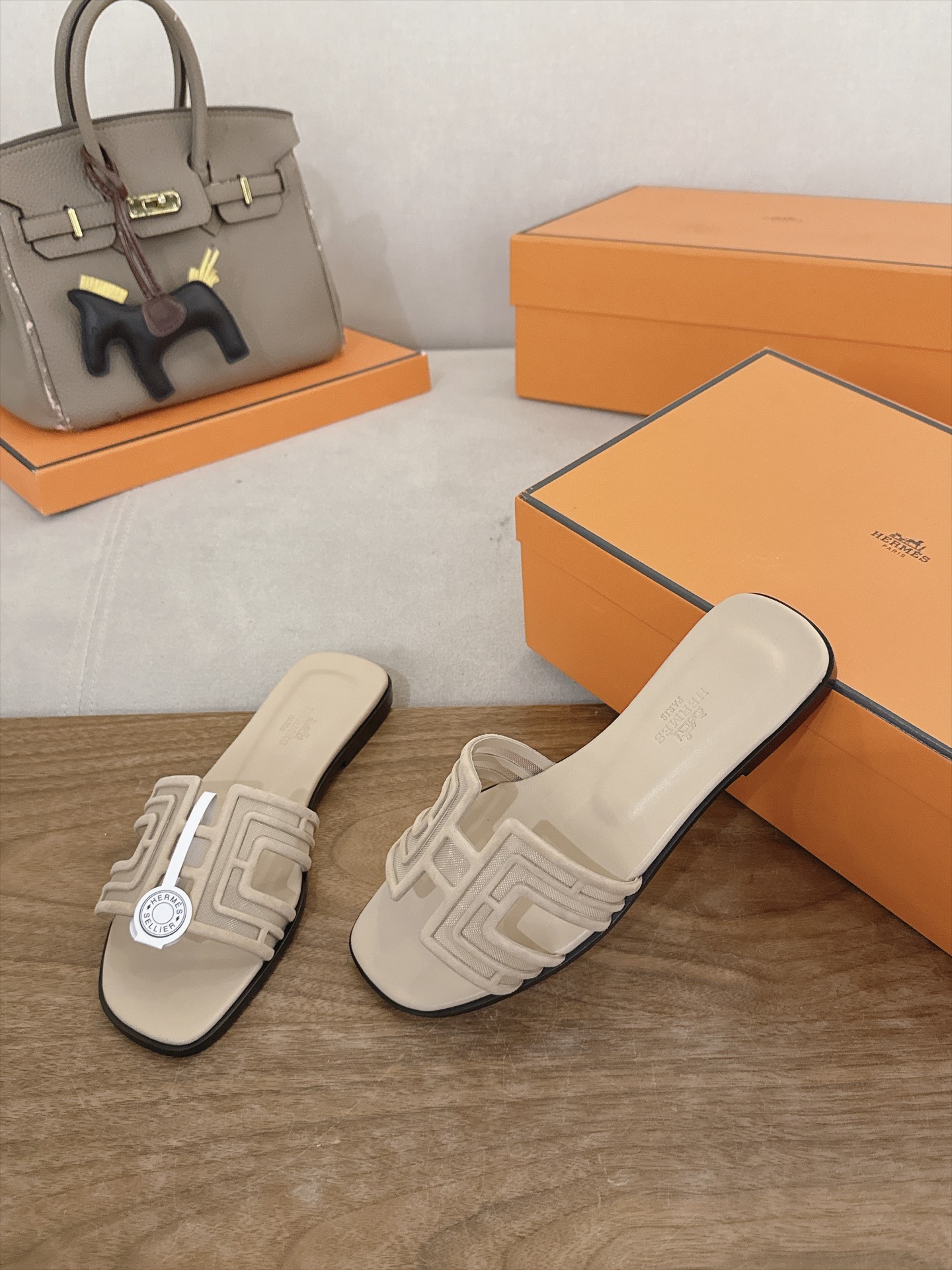 Hermes Slides