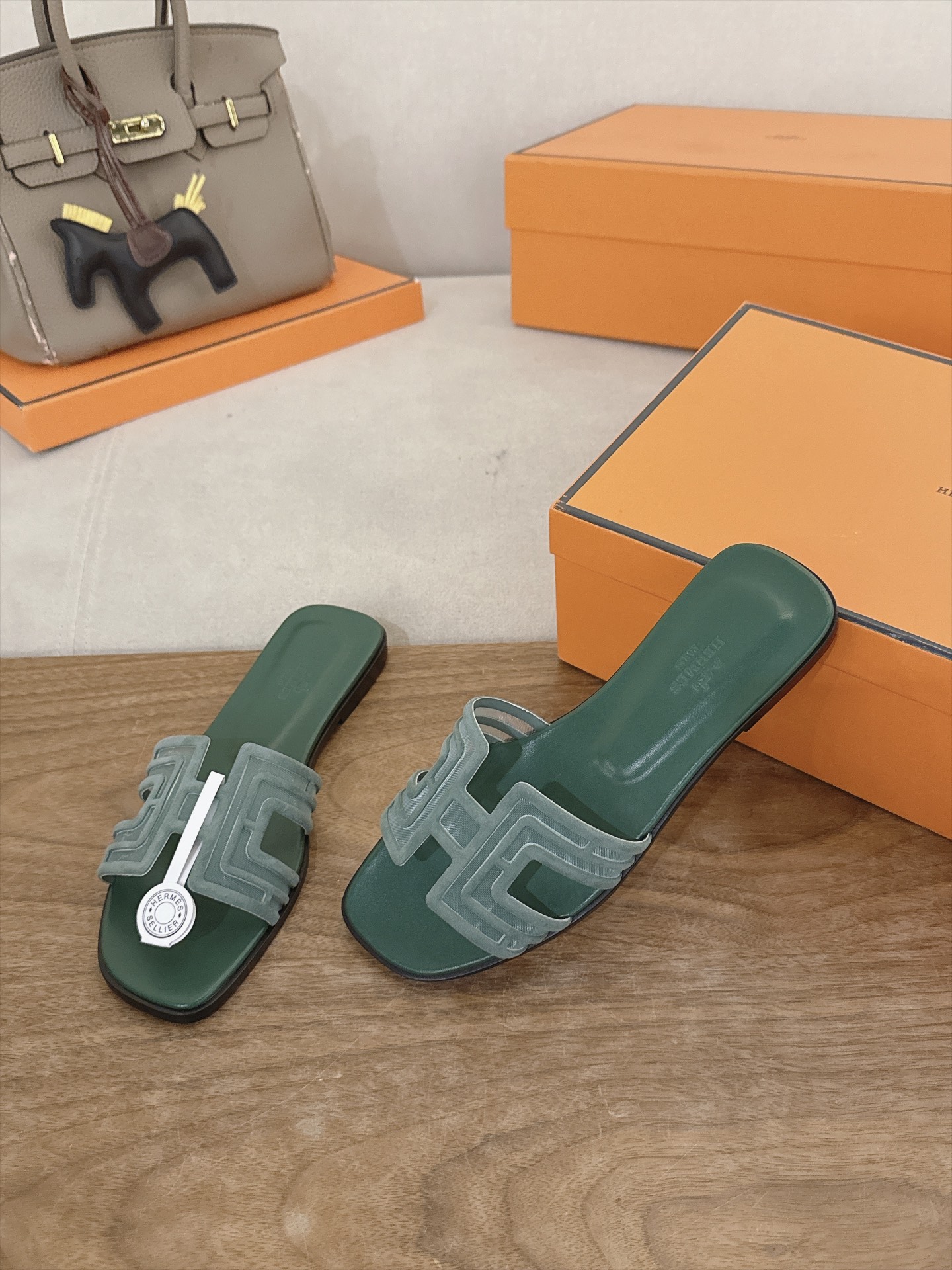Hermes Slides