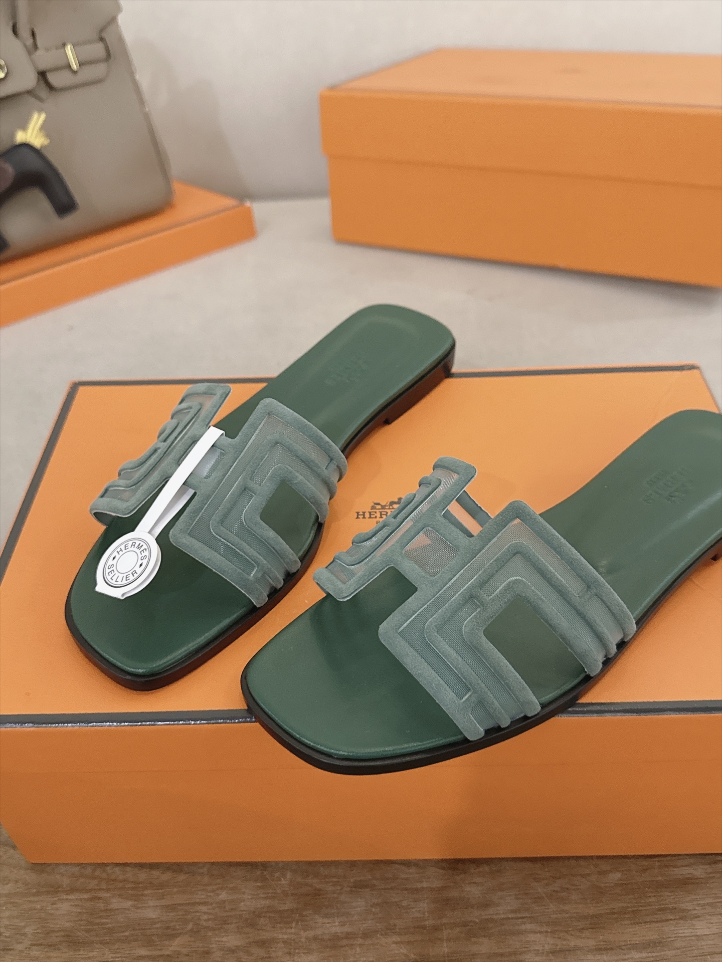 Hermes Slides