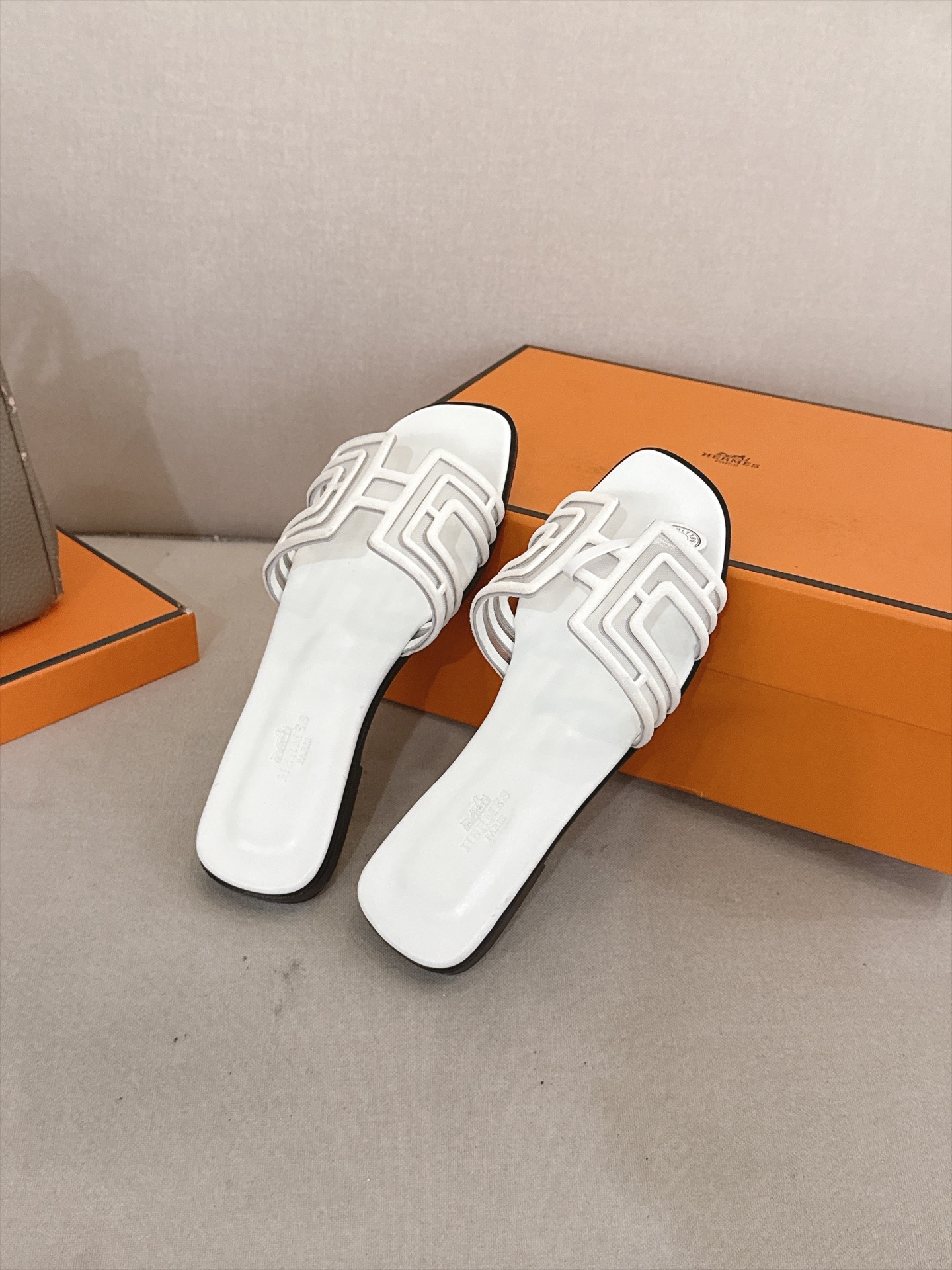 Hermes Slides