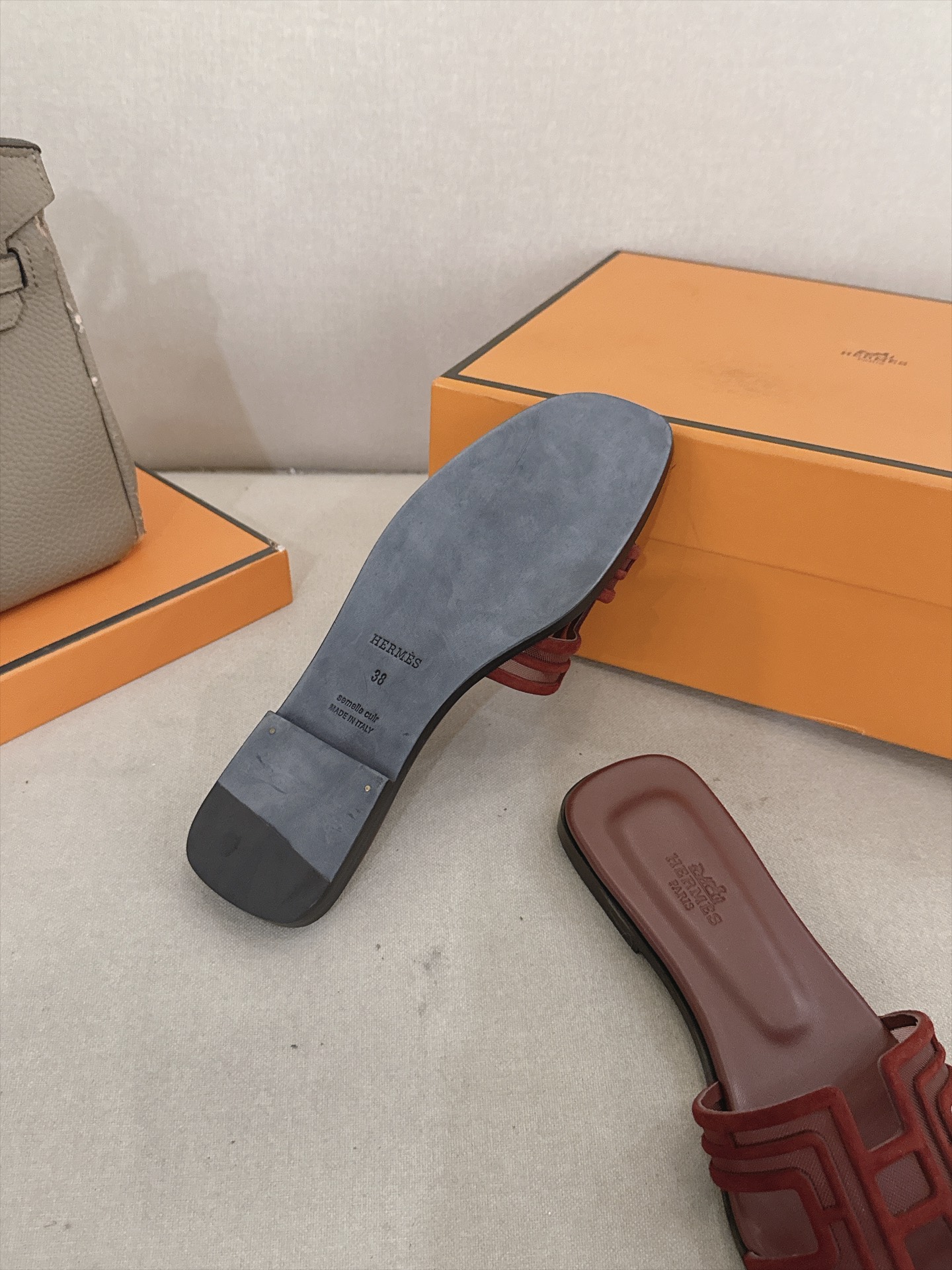 Hermes Slides