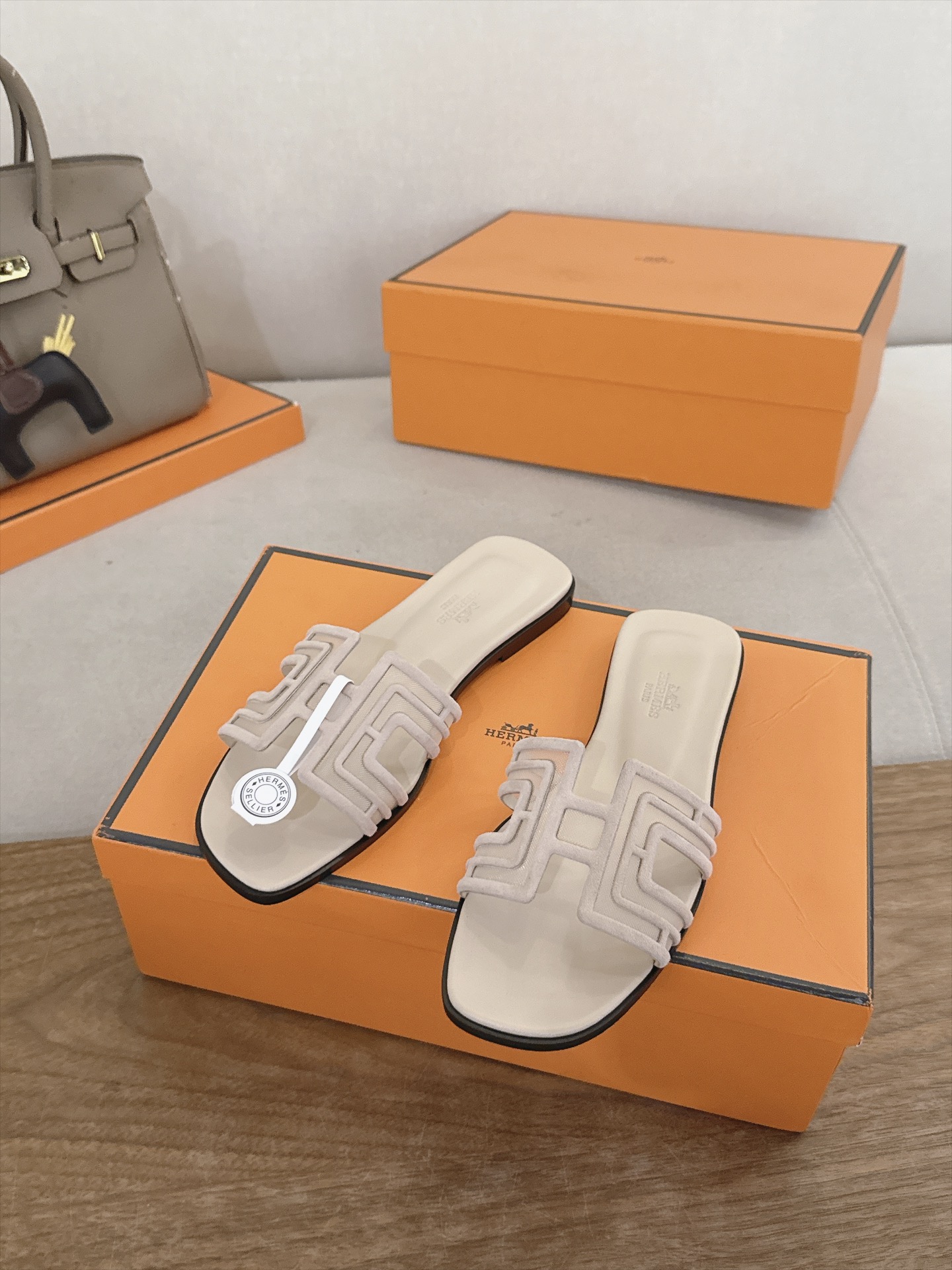 Hermes Slides