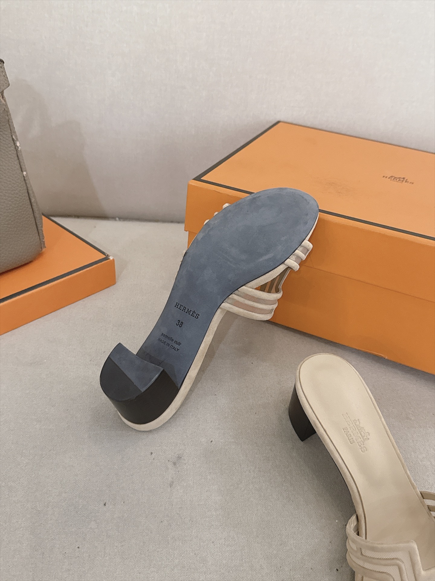 Hermes Slides