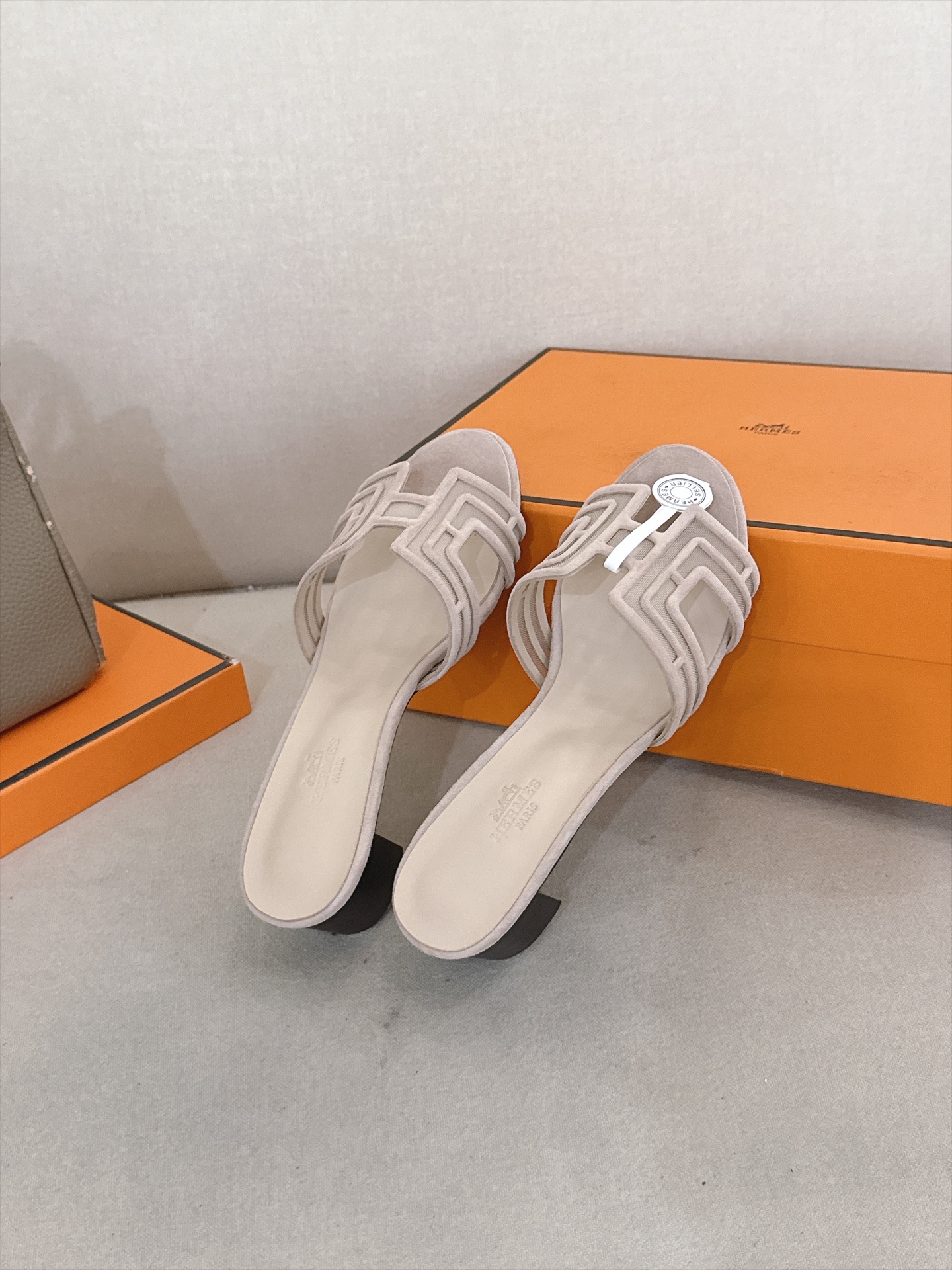 Hermes Slides