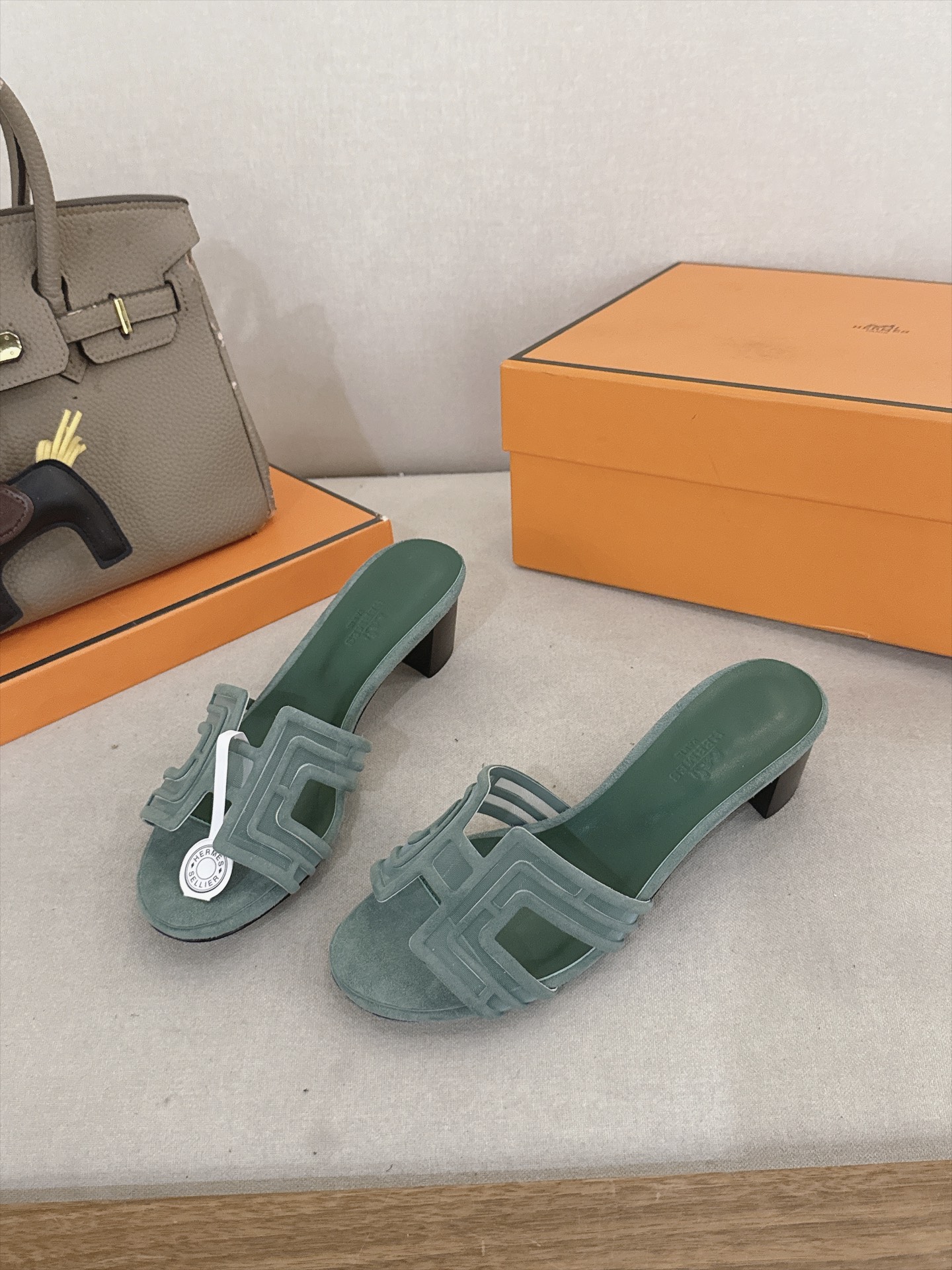 Hermes Slides