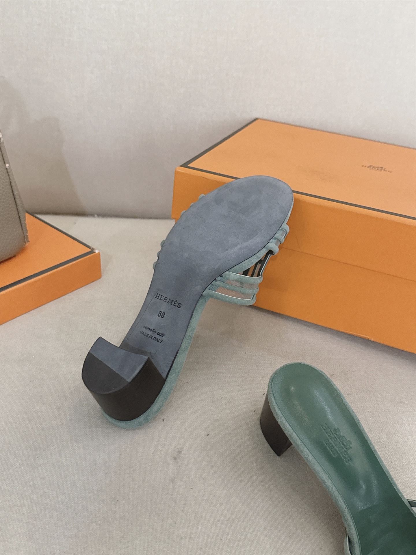 Hermes Slides