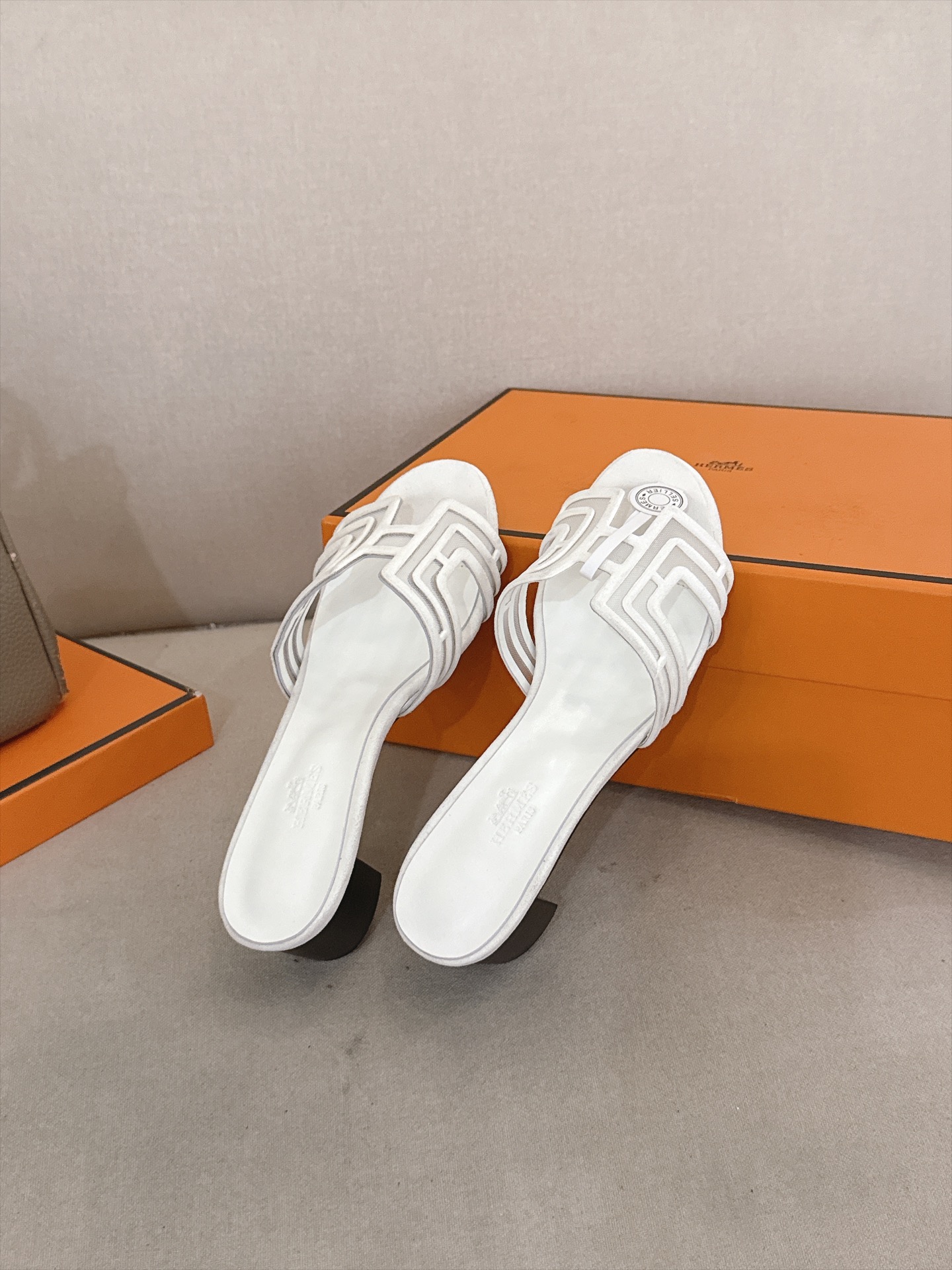 Hermes Slides