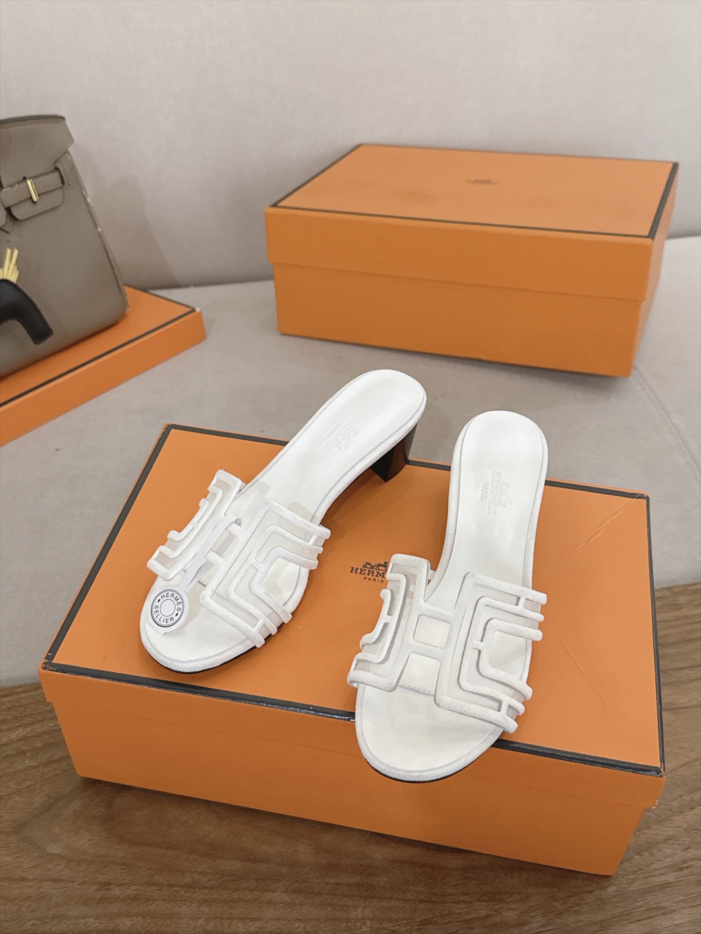 Hermes Slides
