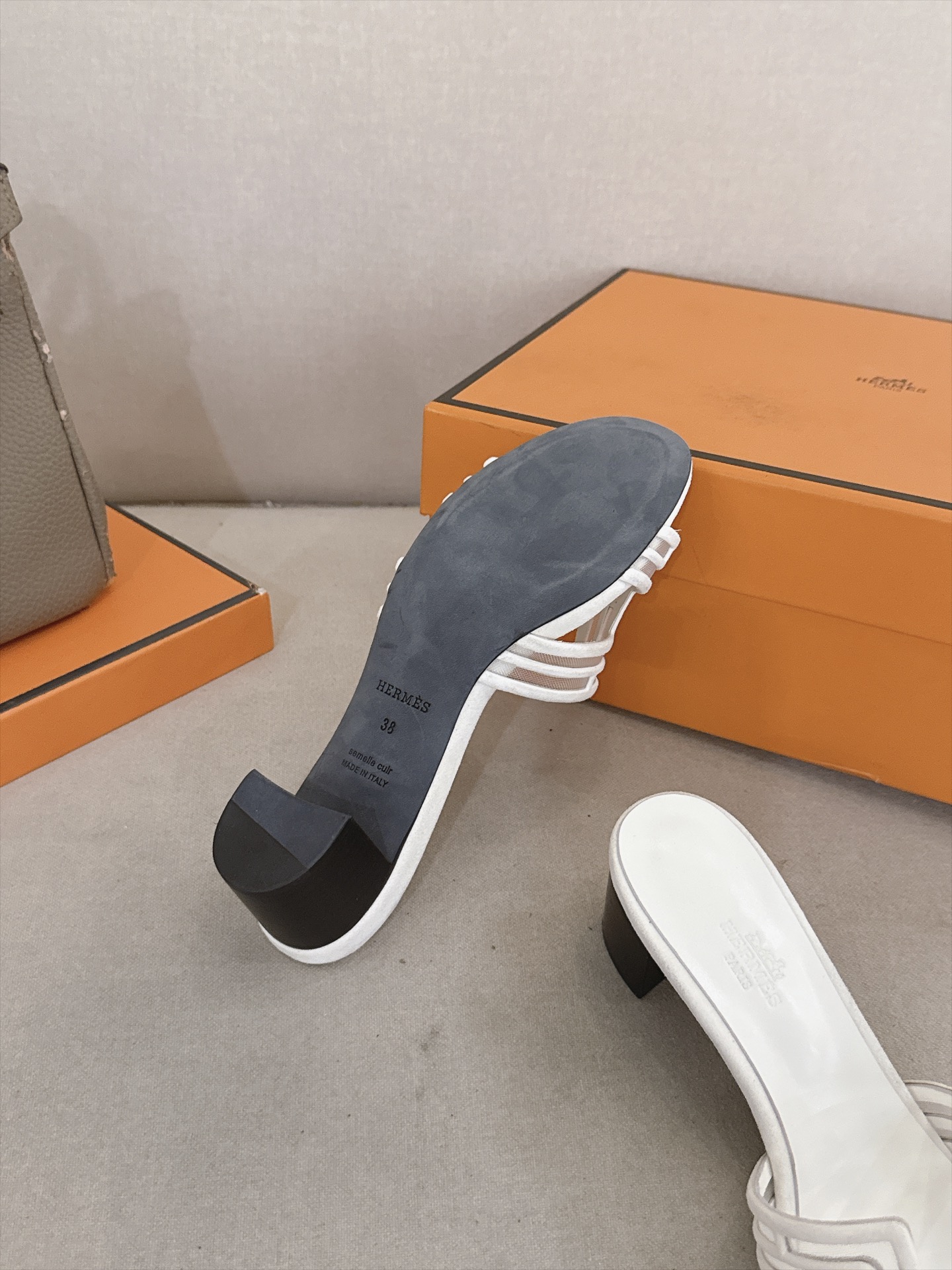Hermes Slides