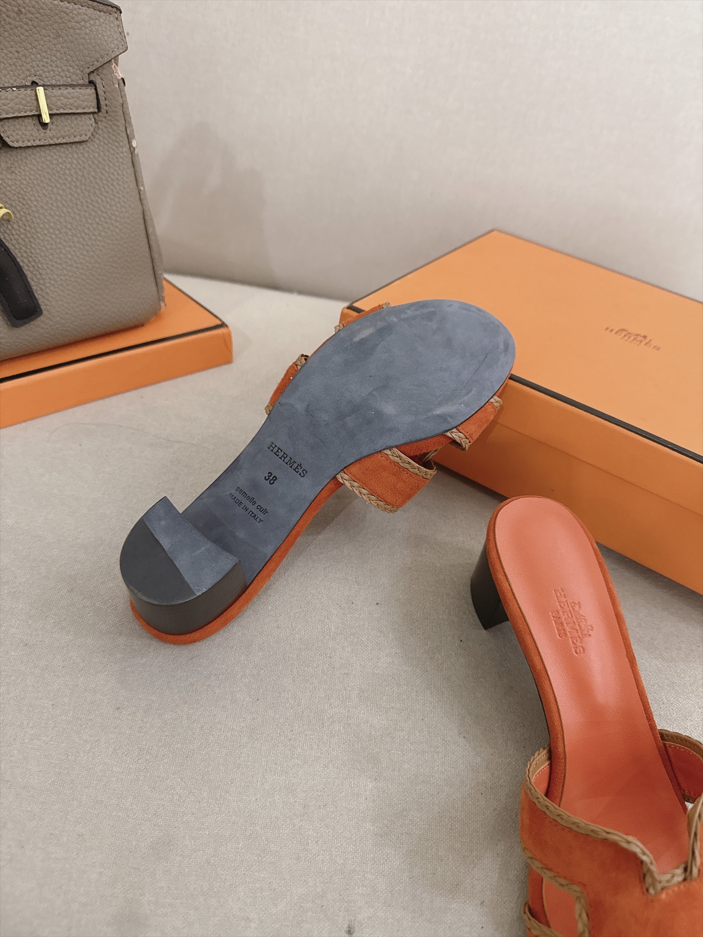 Hermes Slides