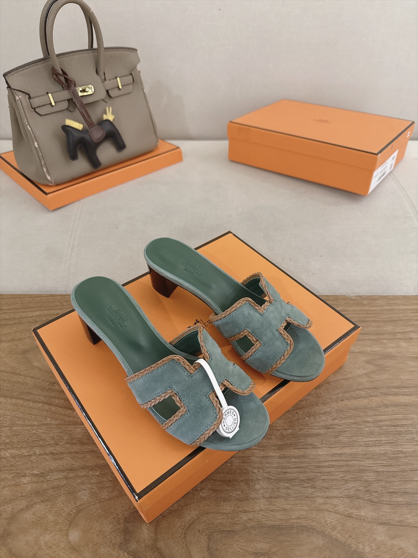 Hermes Slides