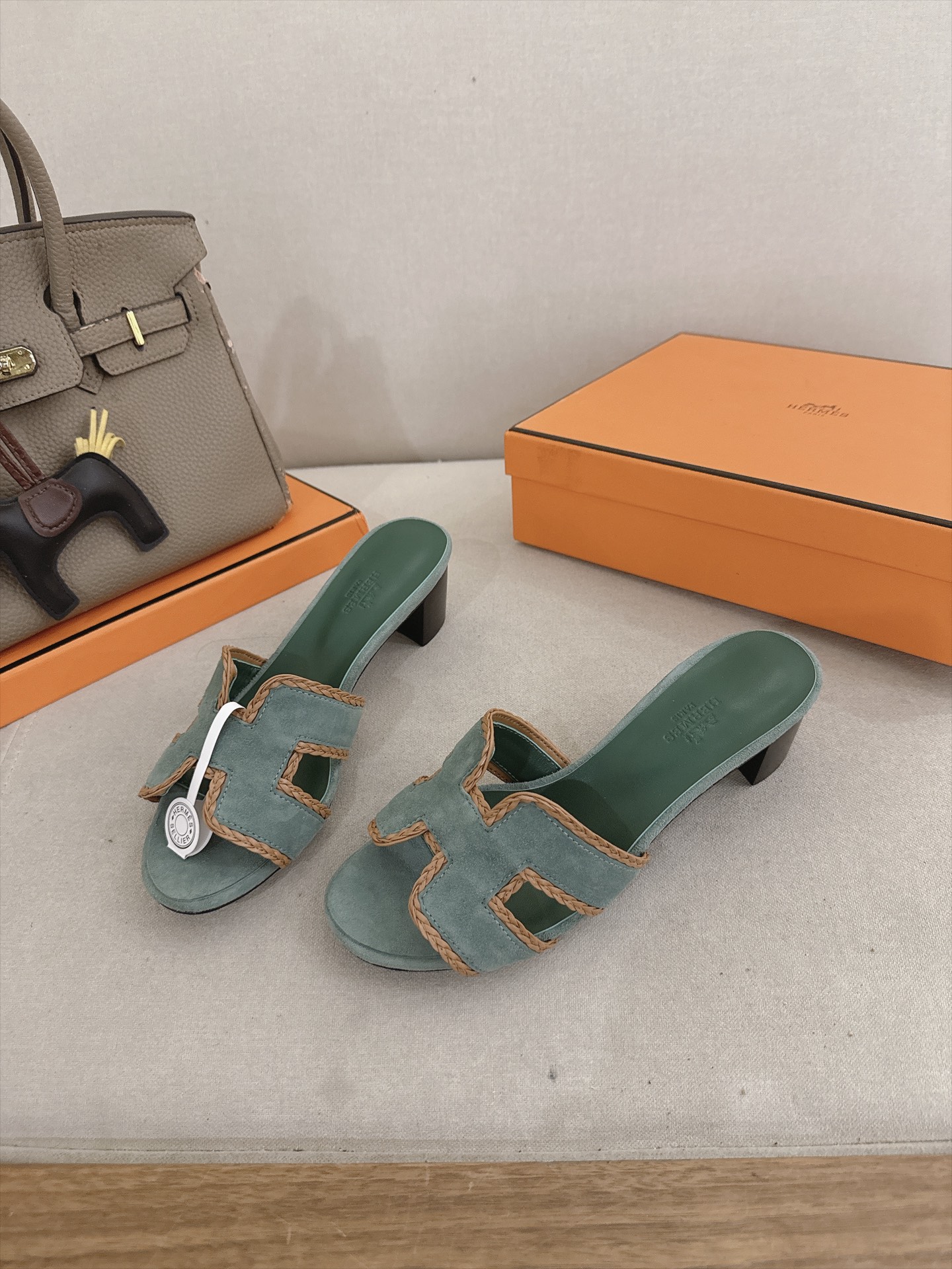 Hermes Slides
