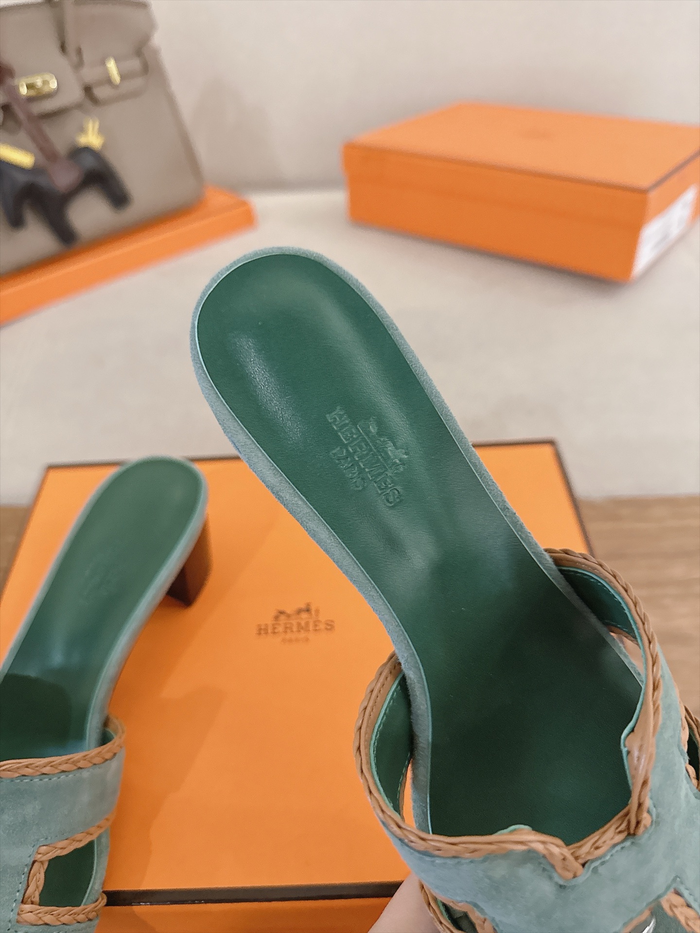 Hermes Slides