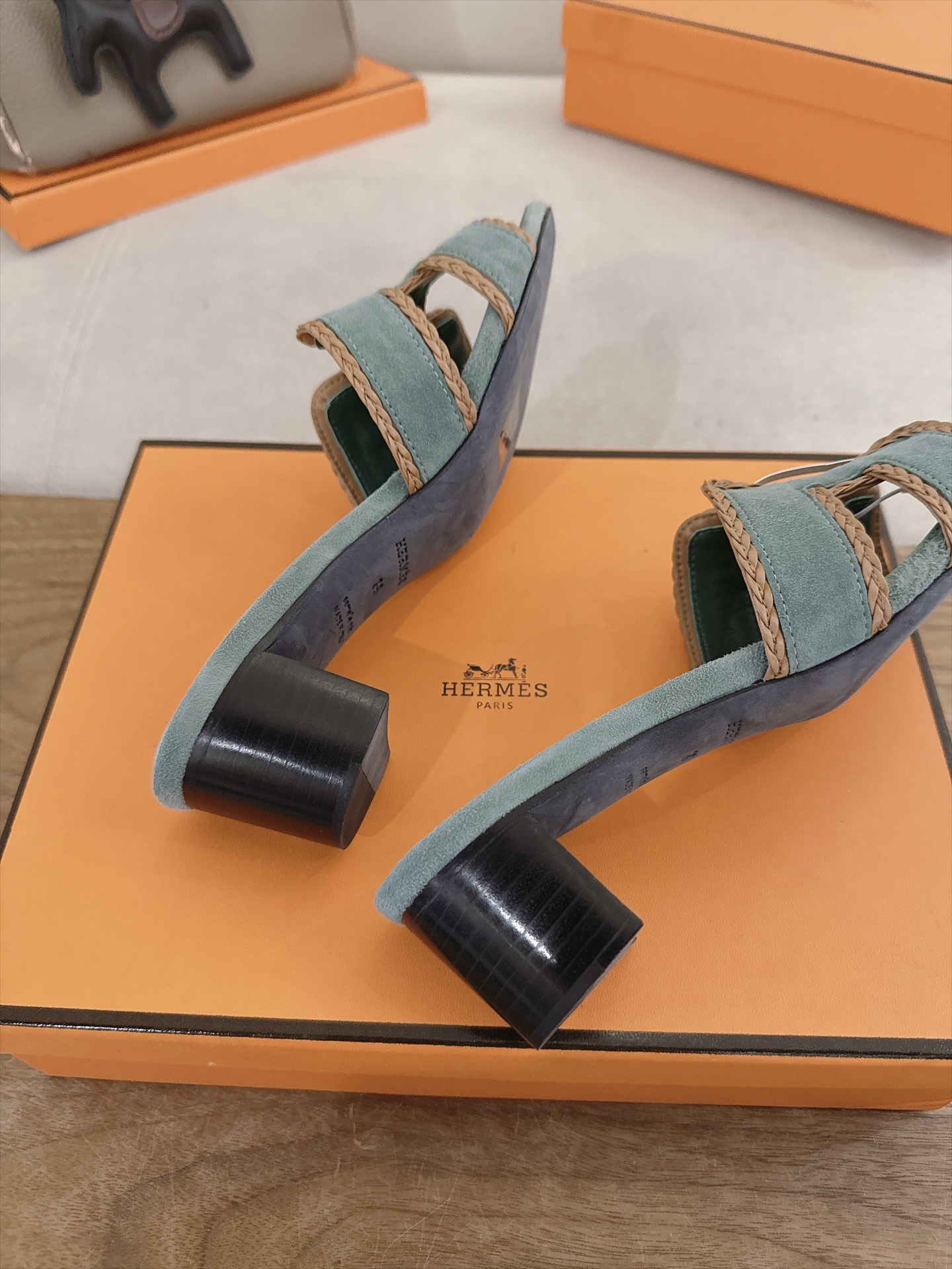 Hermes Slides