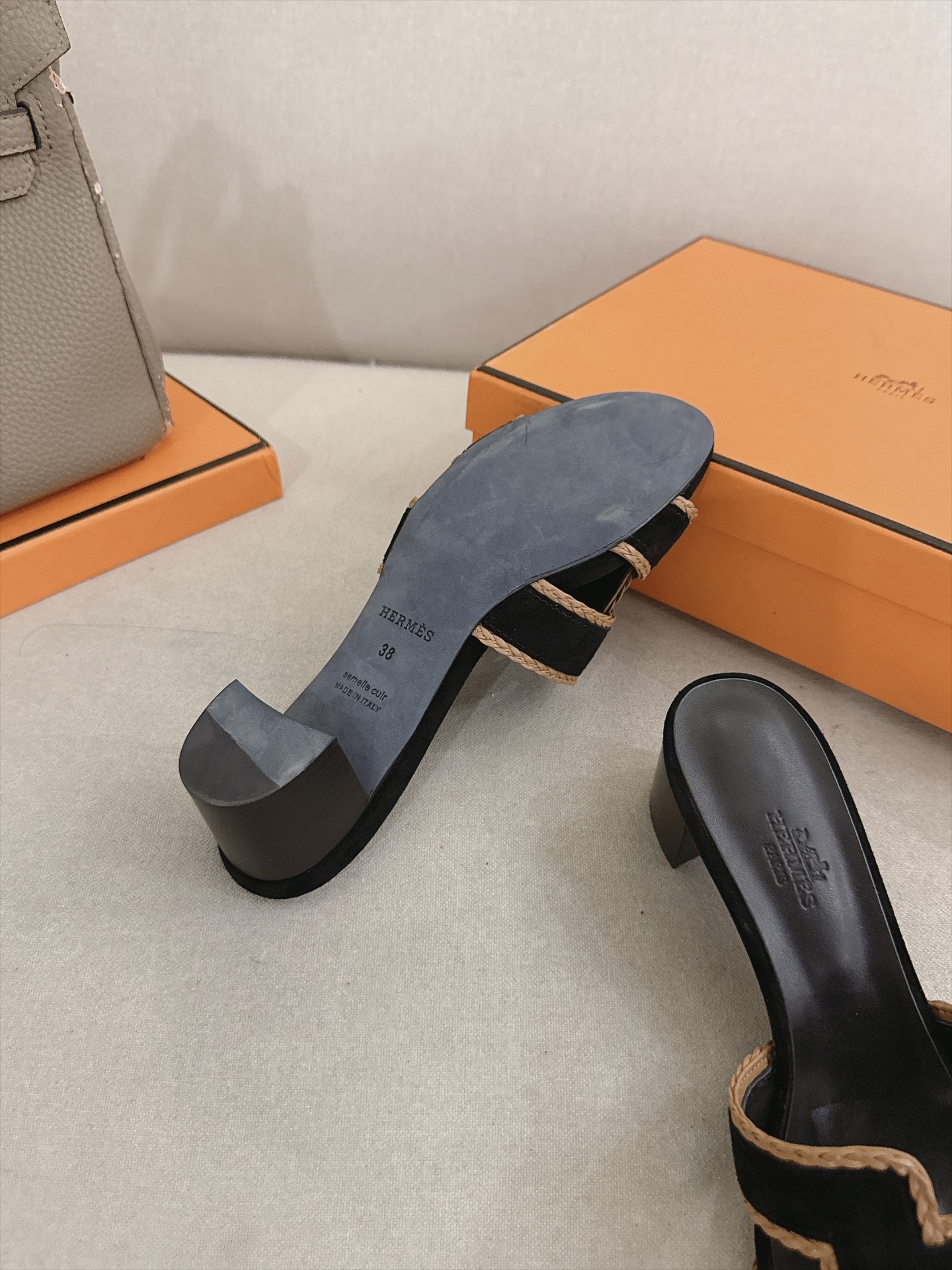 Hermes Slides