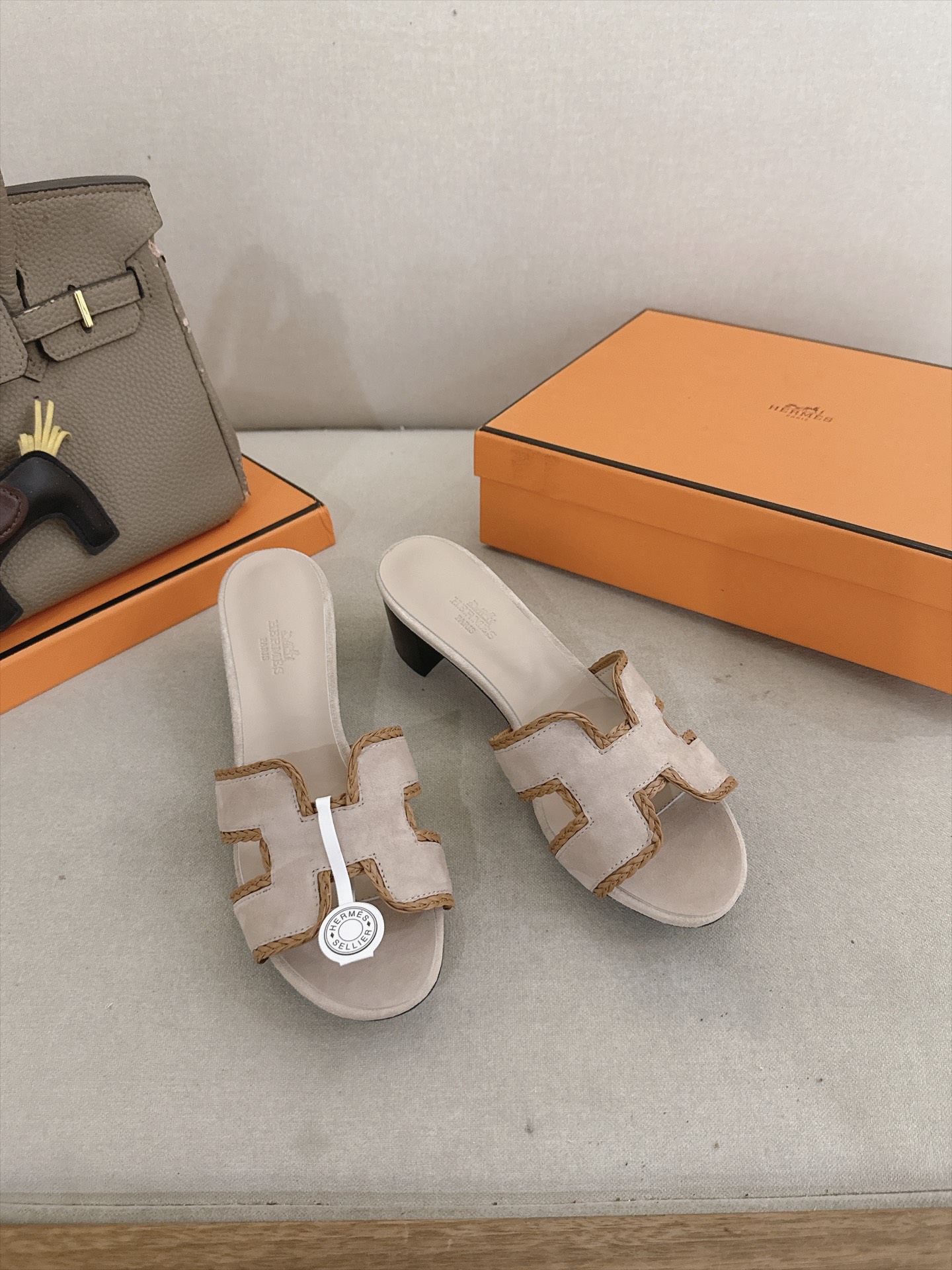 Hermes Slides