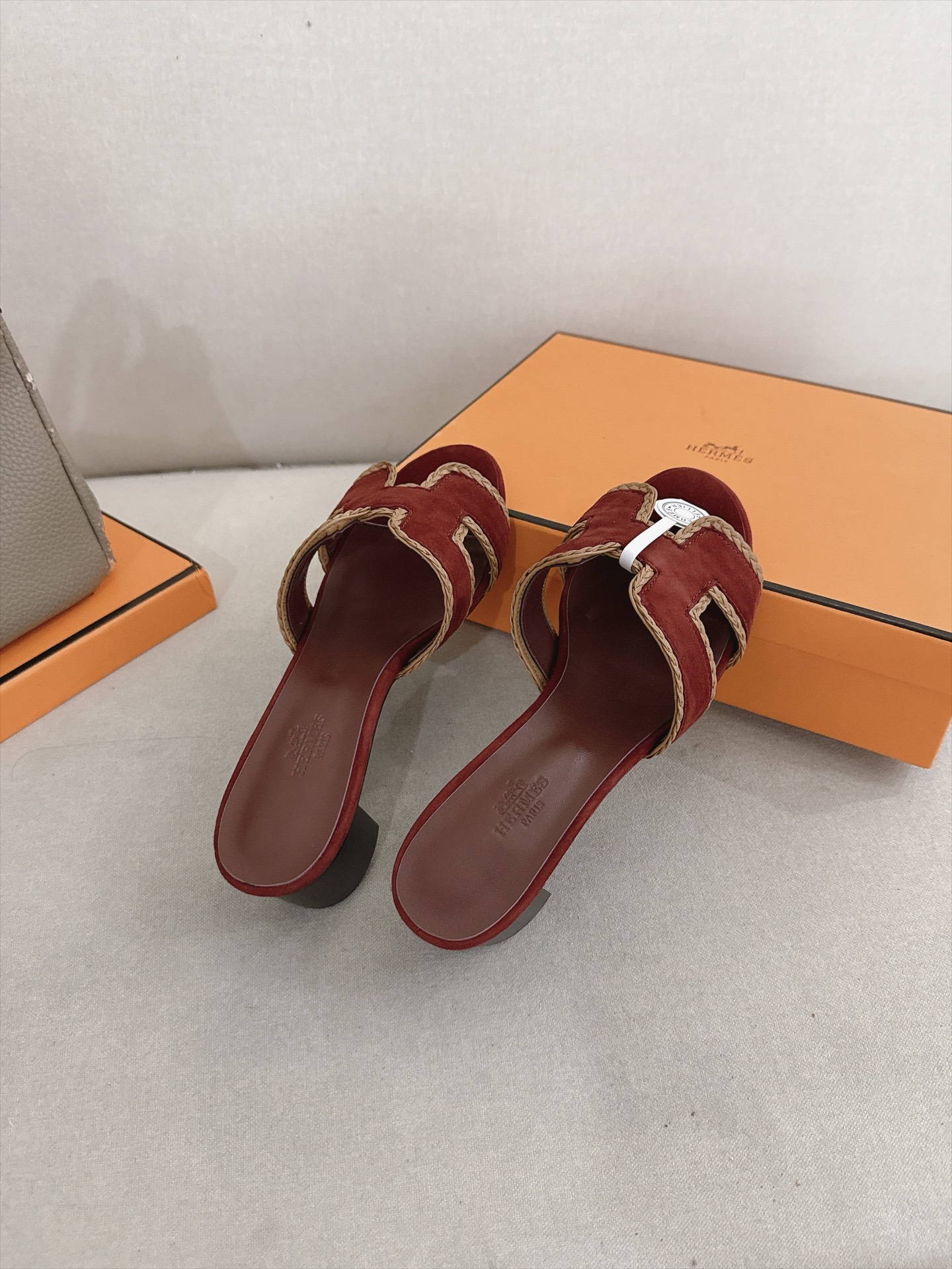 Hermes Slides