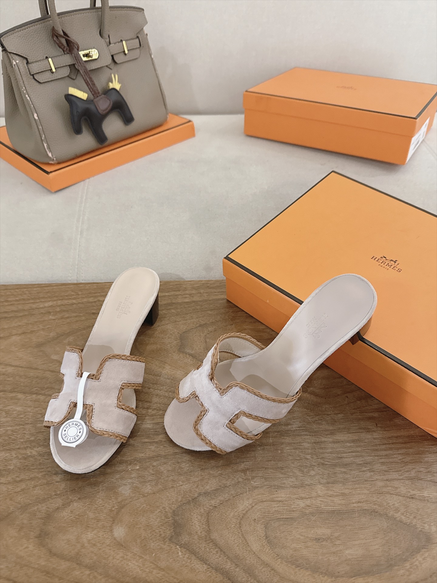 Hermes Slides