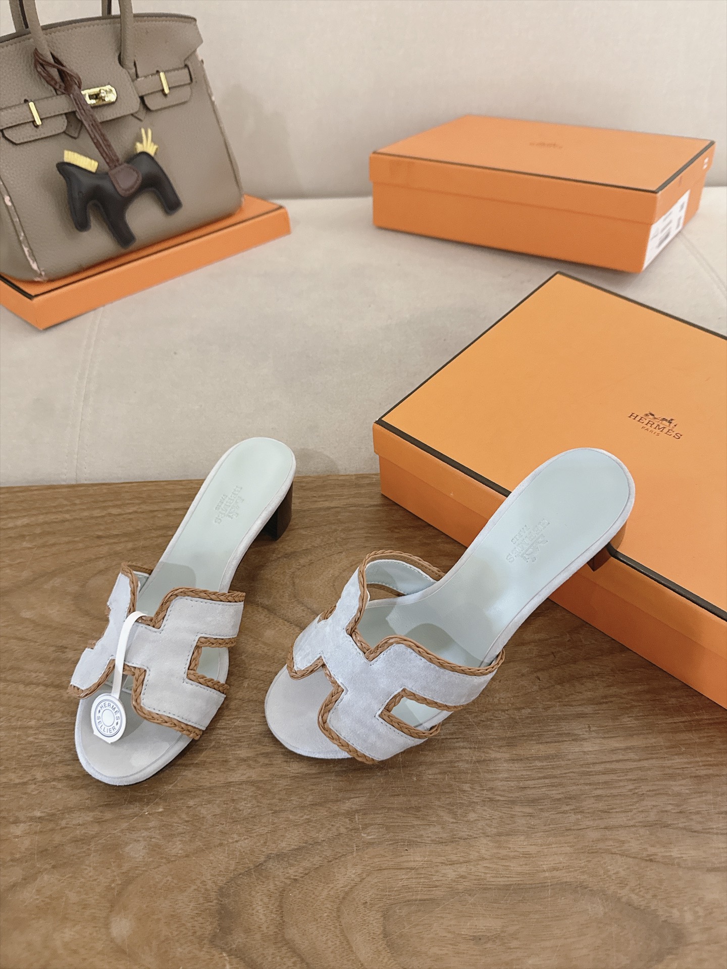 Hermes Slides
