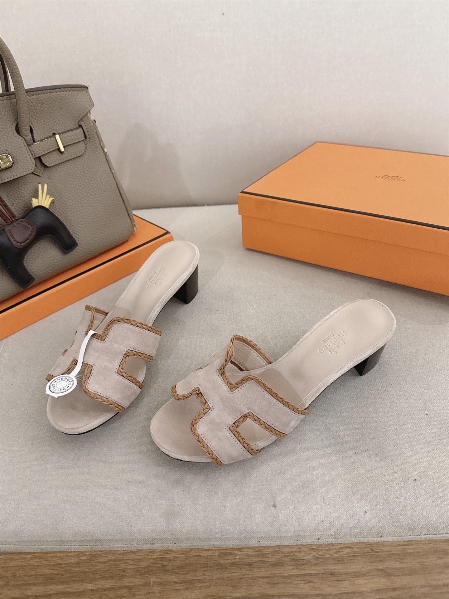 Hermes Slides