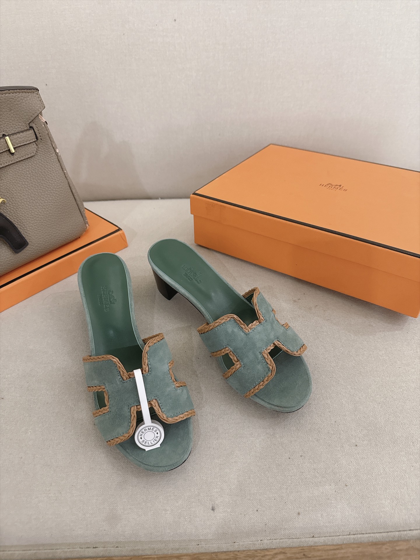 Hermes Slides