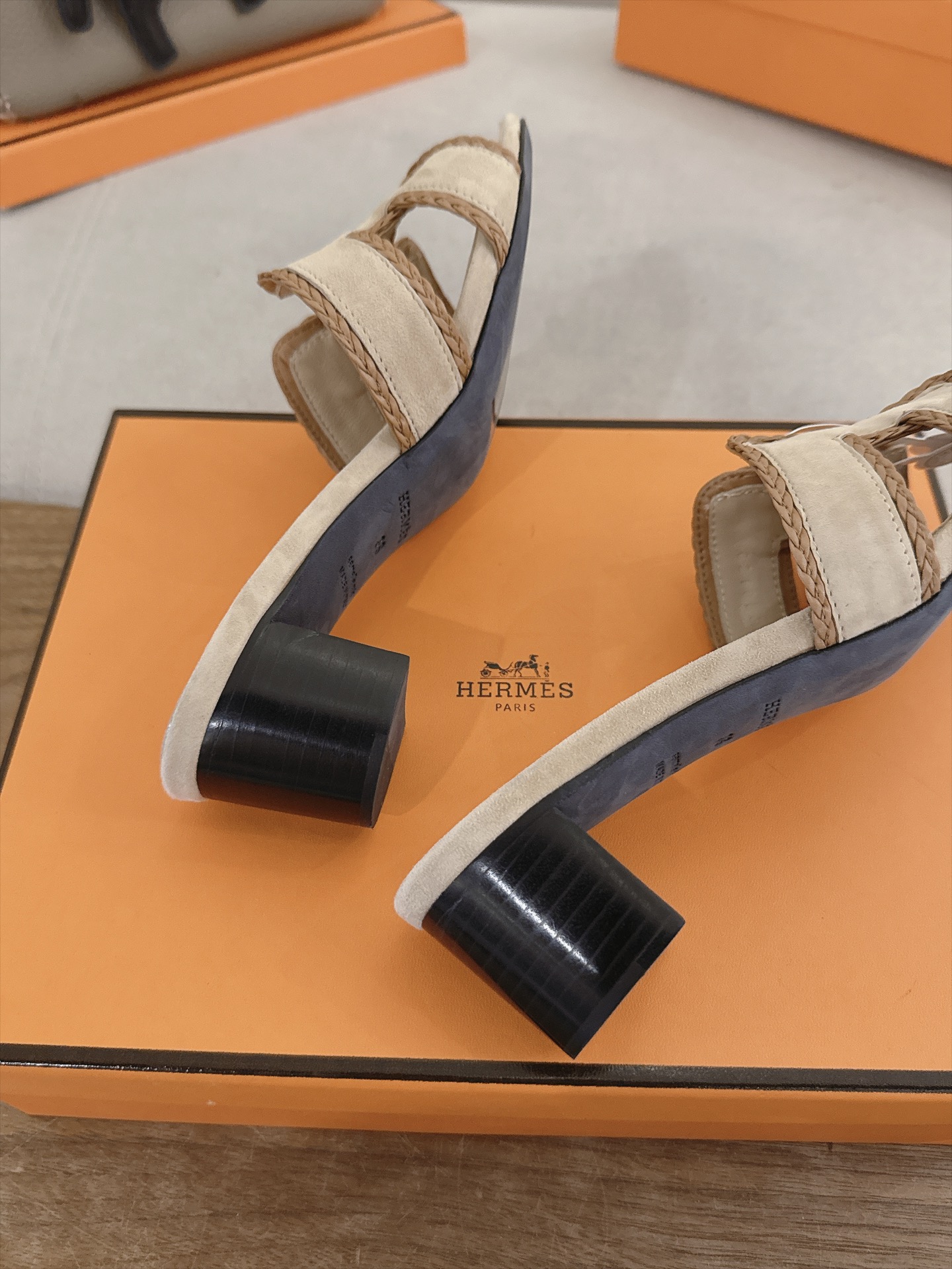 Hermes Slides
