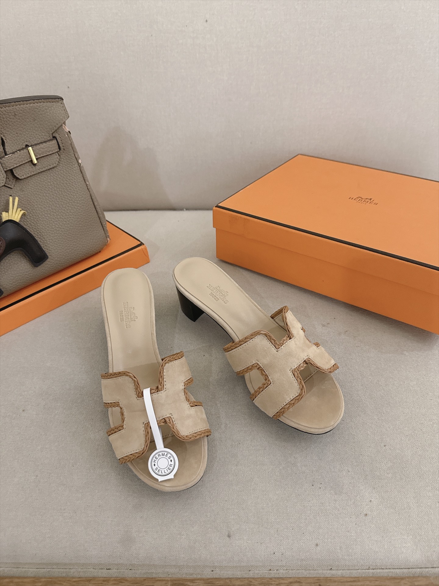 Hermes Slides