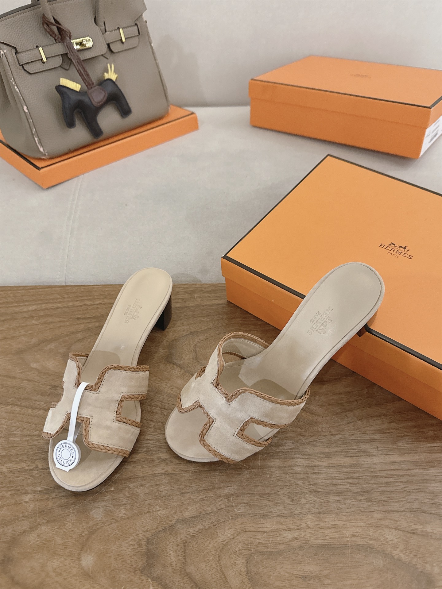 Hermes Slides