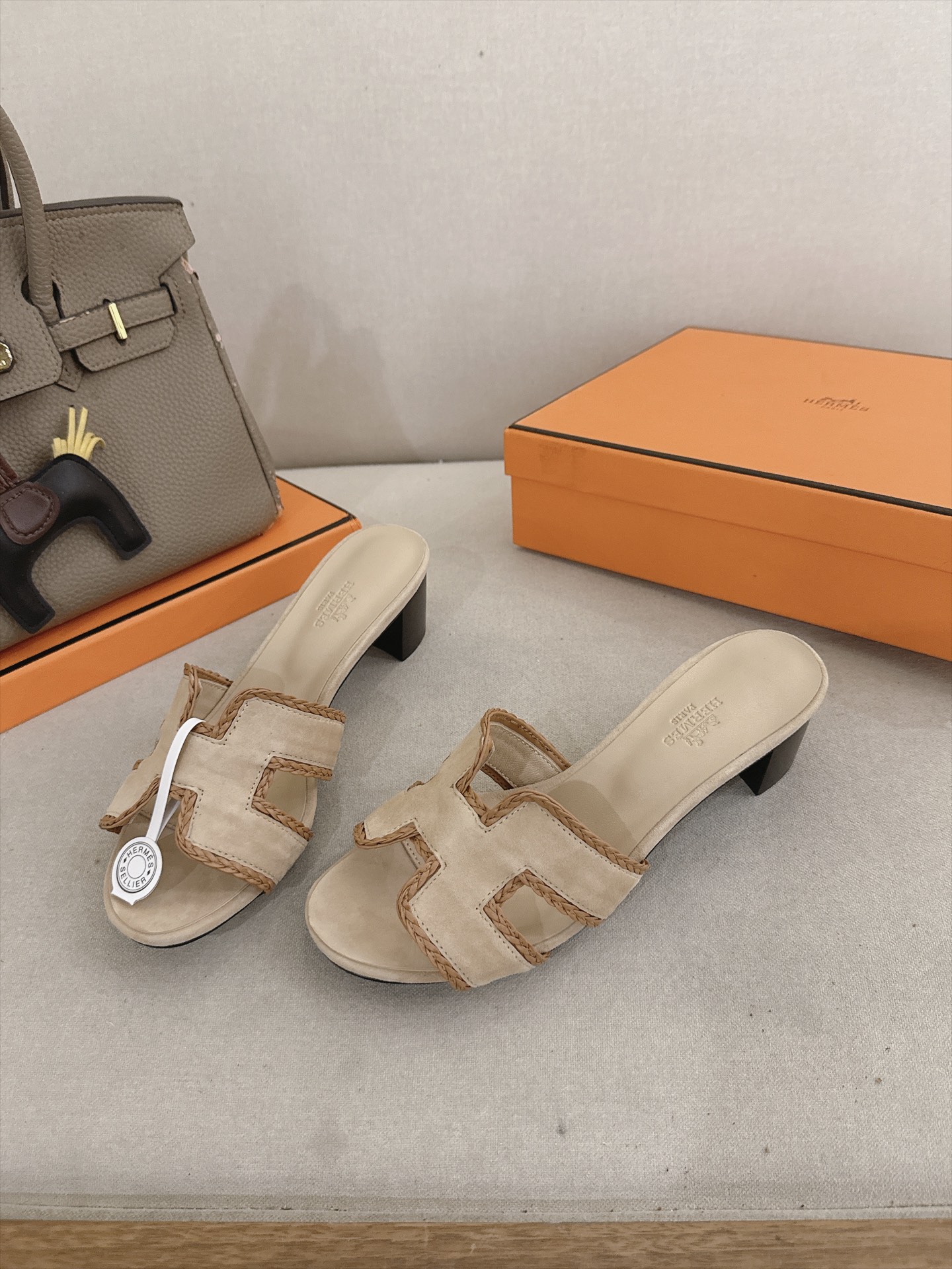 Hermes Slides