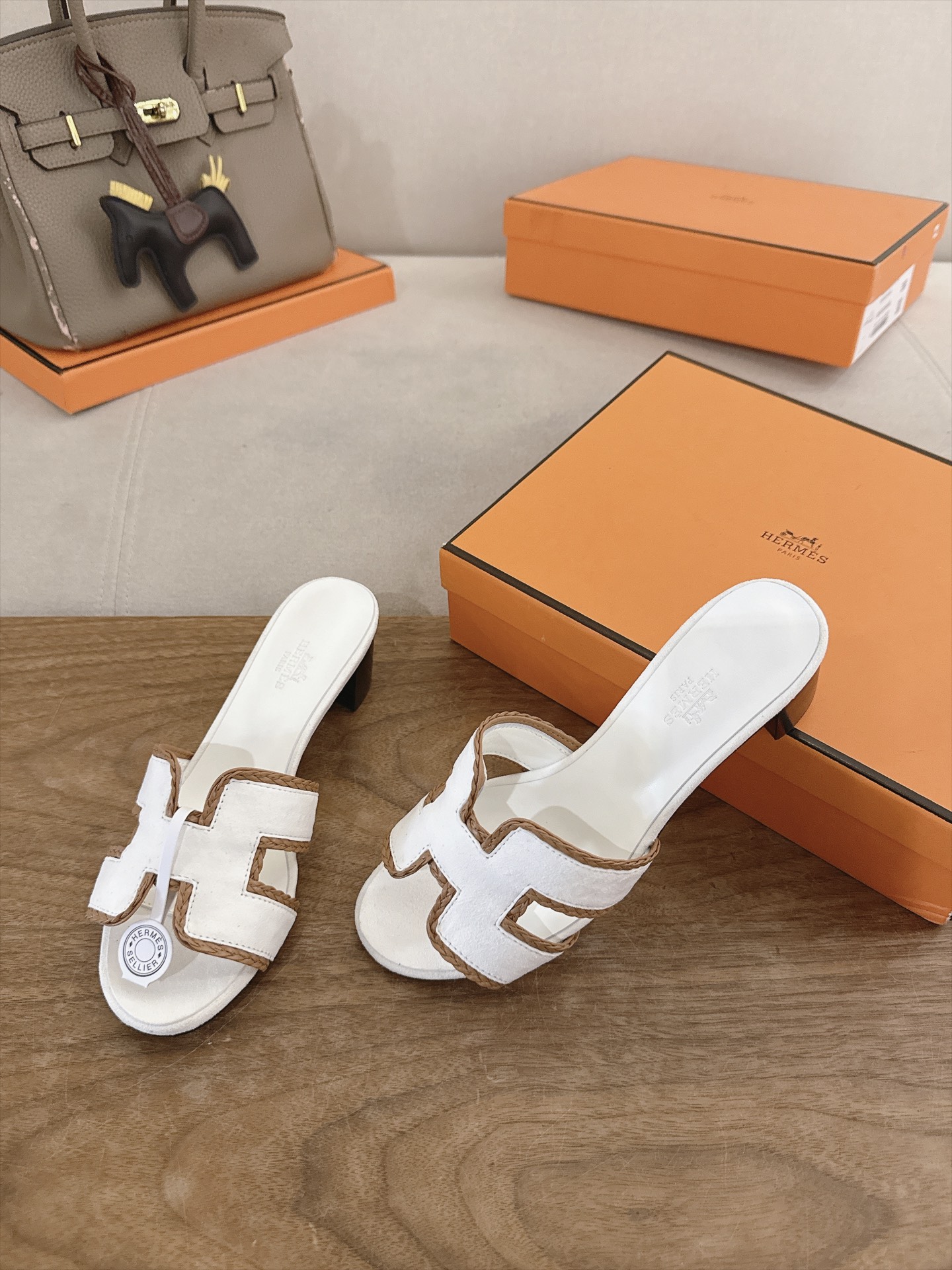 Hermes Slides
