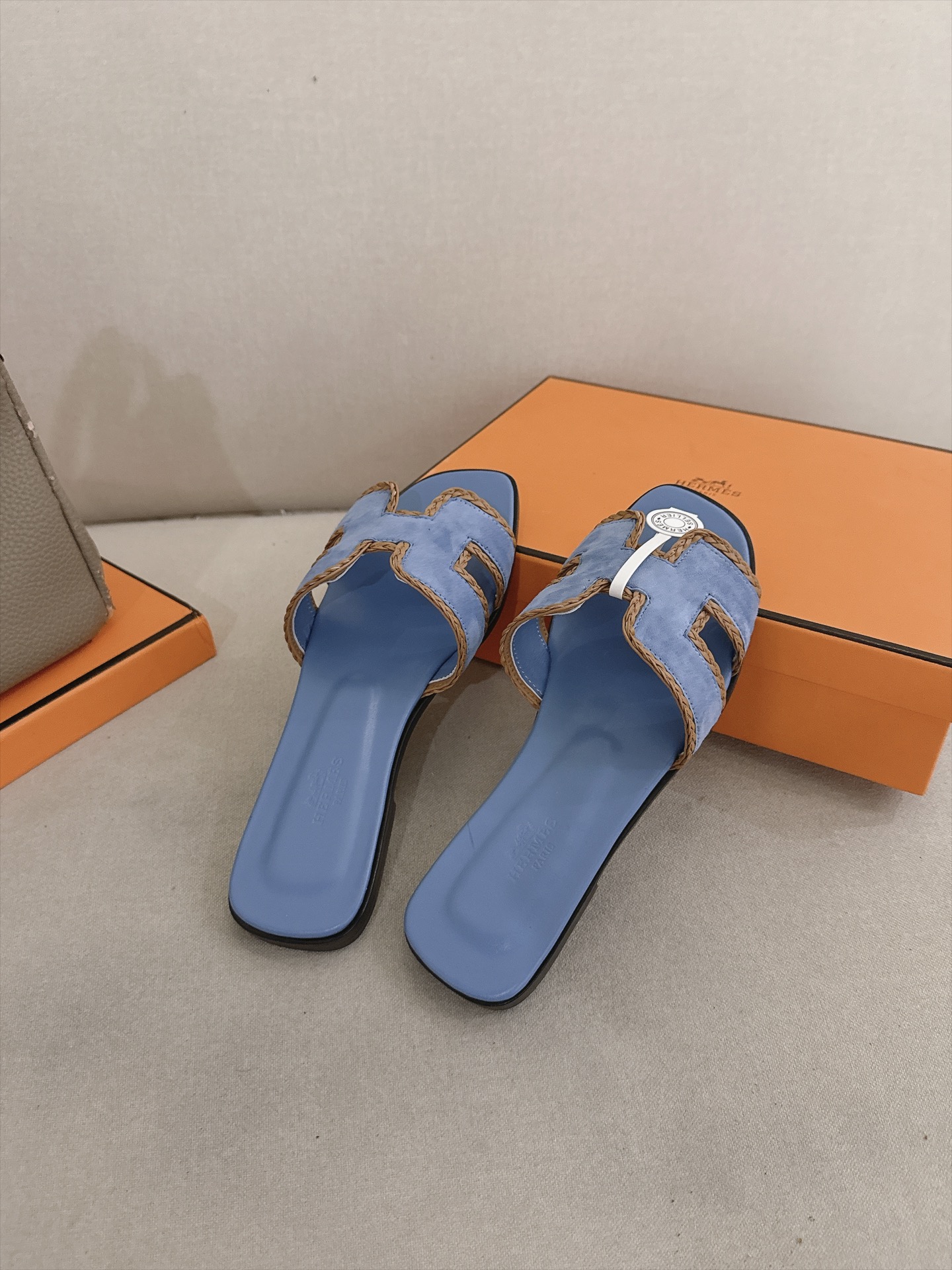 Hermes Slides