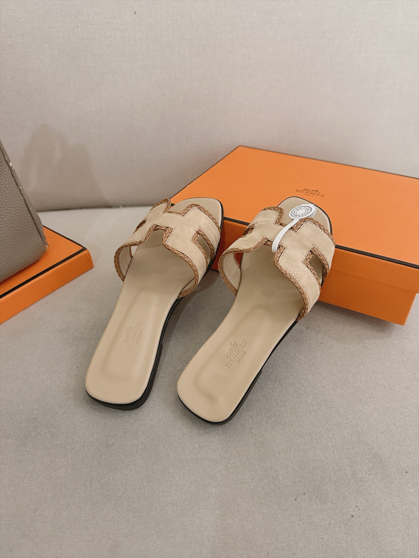 Hermes Slides