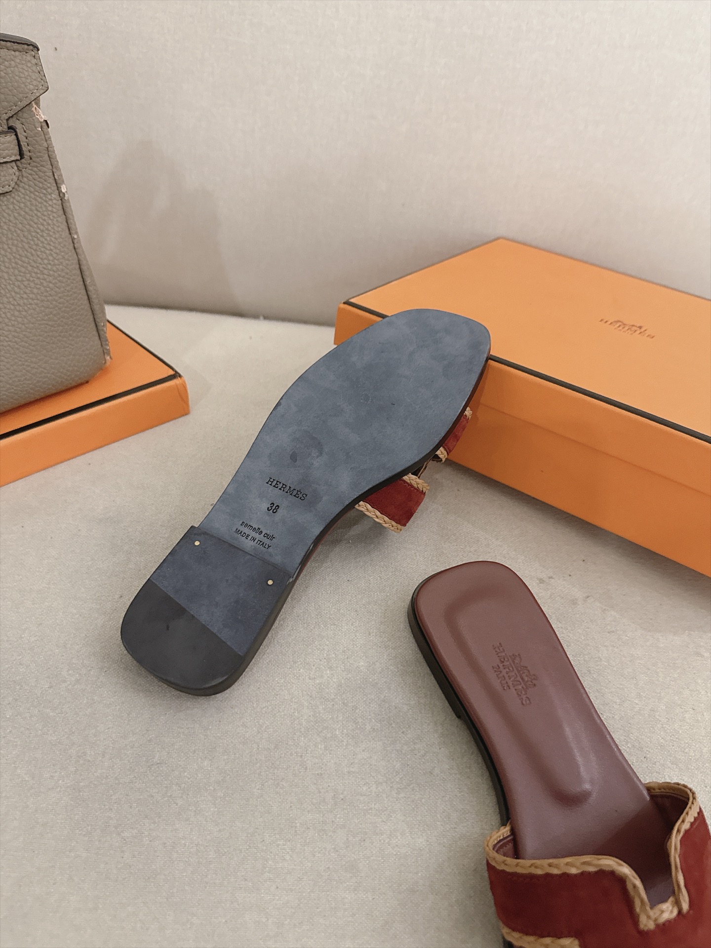 Hermes Slides