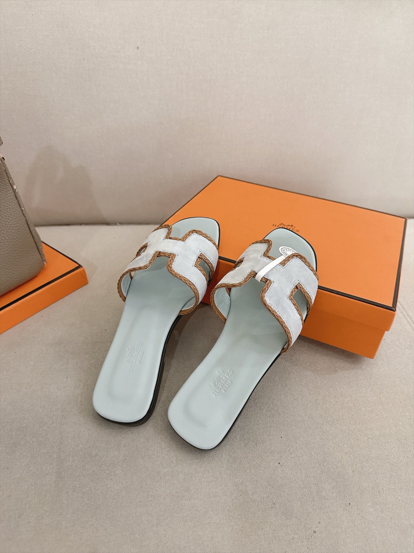 Hermes Slides