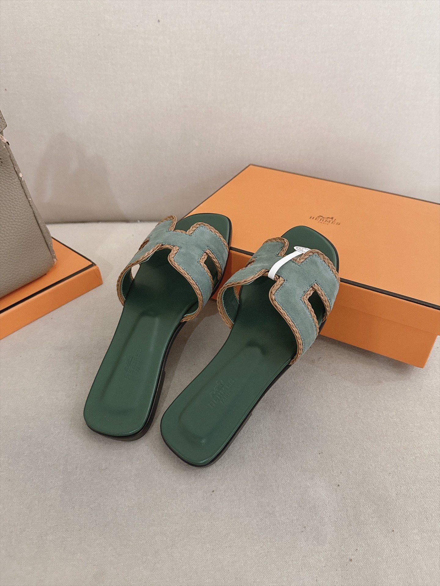 Hermes Slides