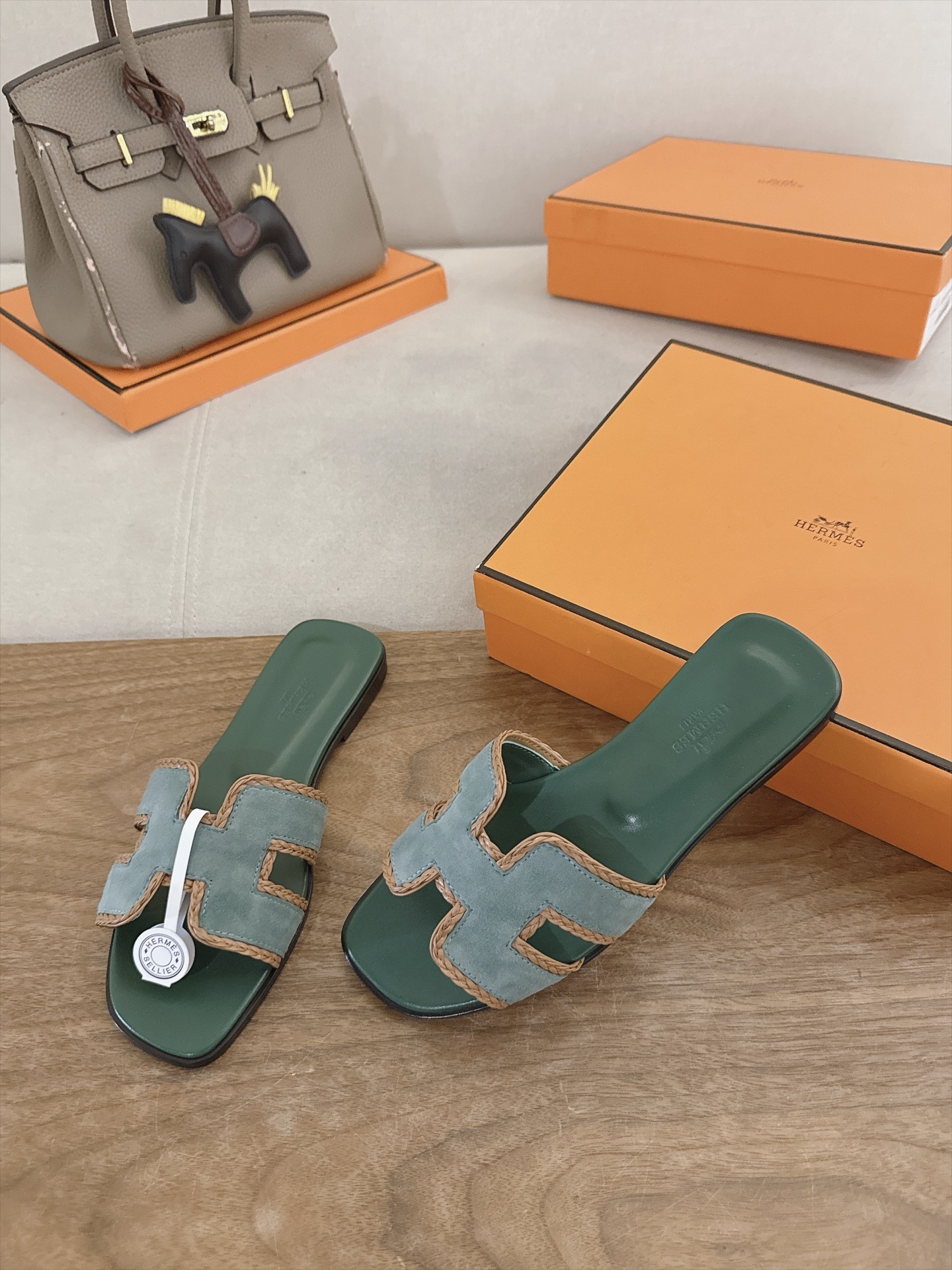 Hermes Slides