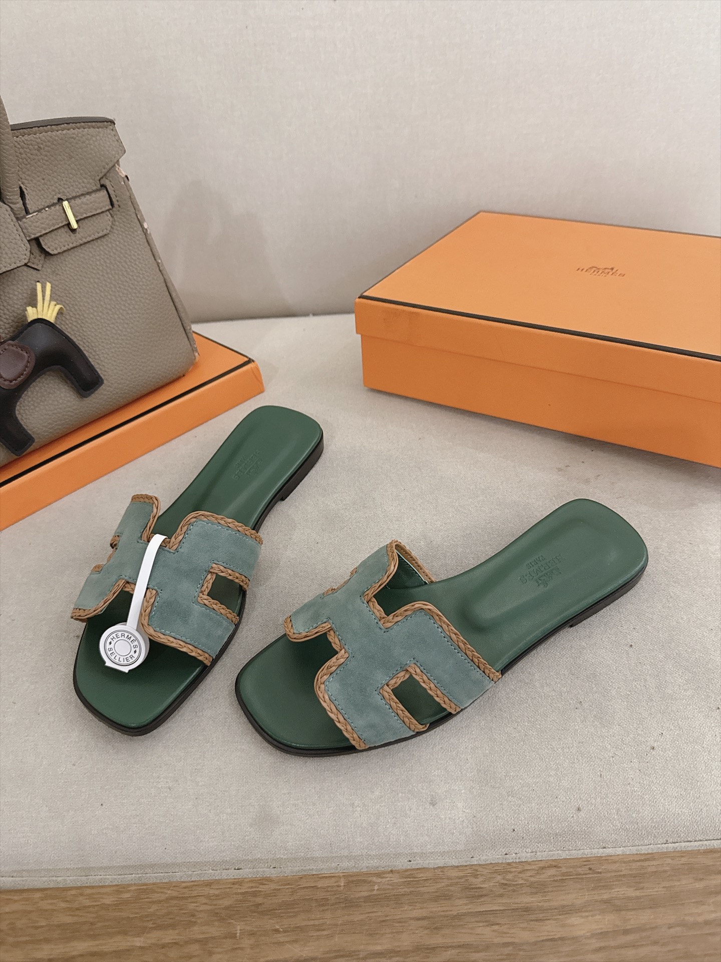 Hermes Slides