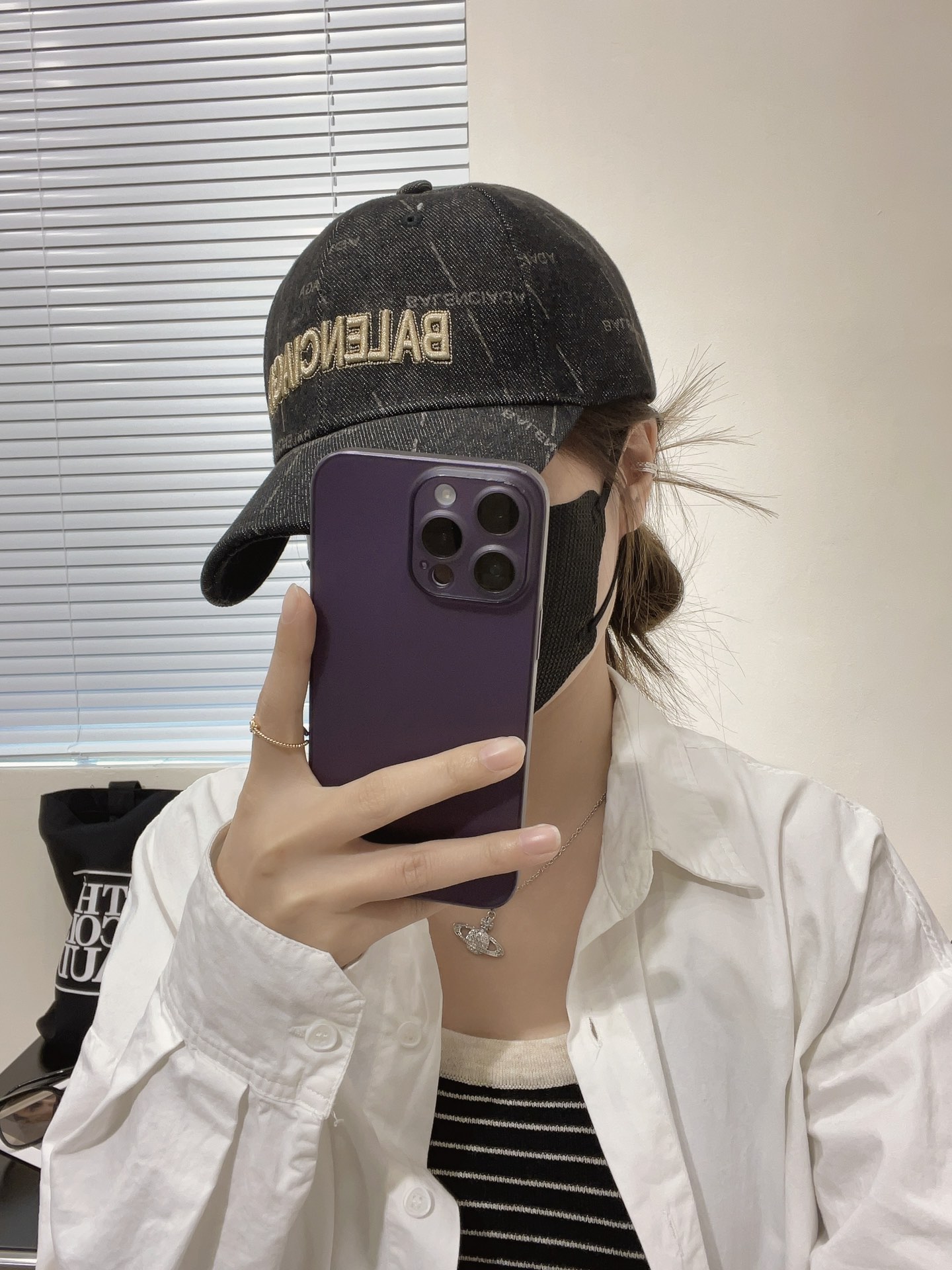 NO:190870,With dust bag [Balenciaga] new model is available on the counter and is available in the counter. The new model is shipped. The big brand model is very easy to match. Get it now!  ,hats,balenciaga,hats19860909配防尘袋【巴黎世家】新款上架专柜同步棒球帽,新款出货,大牌款超好搭配,赶紧入手！,帽子,balenciaga,hats,hat