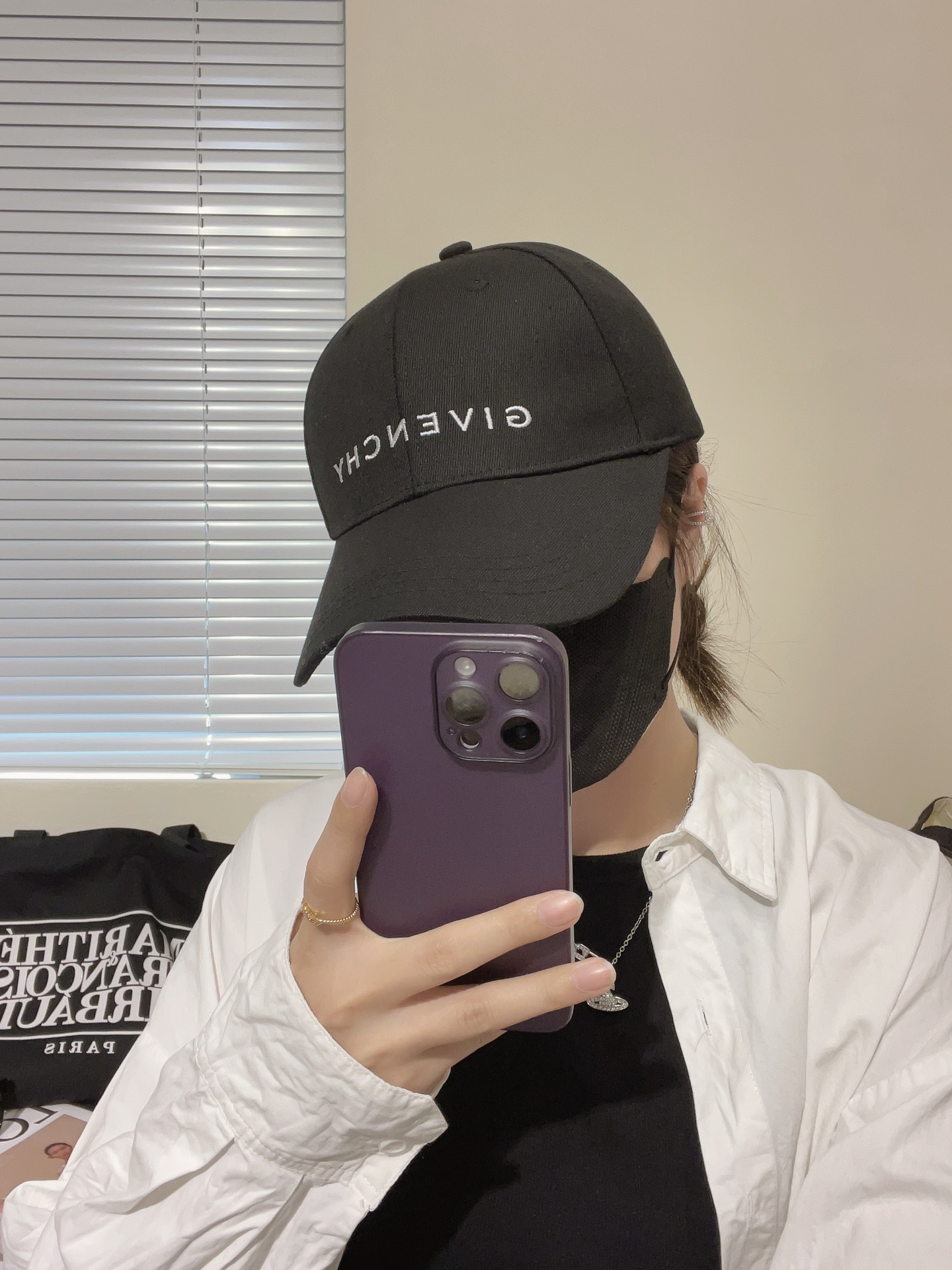 NO:189928,[Givenchy] New embroidered baseball cap, shipped simultaneously in the counter, big brands are super easy to match, so buy it now!  Hat Fisherman Hat Baseball Hat Knitted Hats, Hats, given, espadrilles, hats19860909【纪梵希】新款刺绣字母棒球帽,专柜同步出货,大牌款超好搭配,赶紧入手！帽子渔夫帽棒球帽针织帽,帽子,givenchy,espadrilles,hats,hat