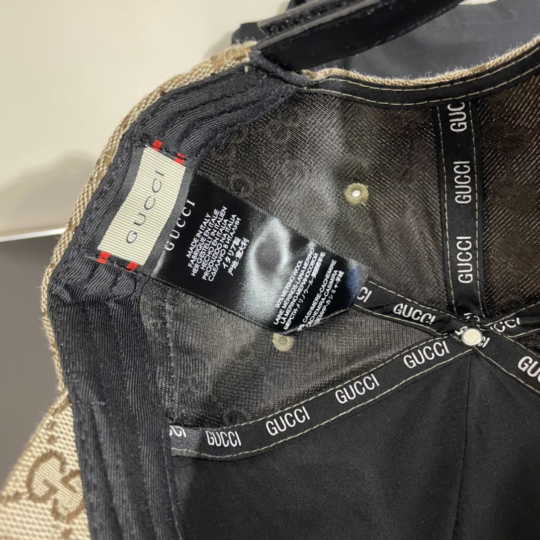 古奇联名棒球帽♥️GUCCI🧢官网新品，棒球帽，原单品质火爆来袭 🔥🎩 工艺非常精美 高档大气上档次！低